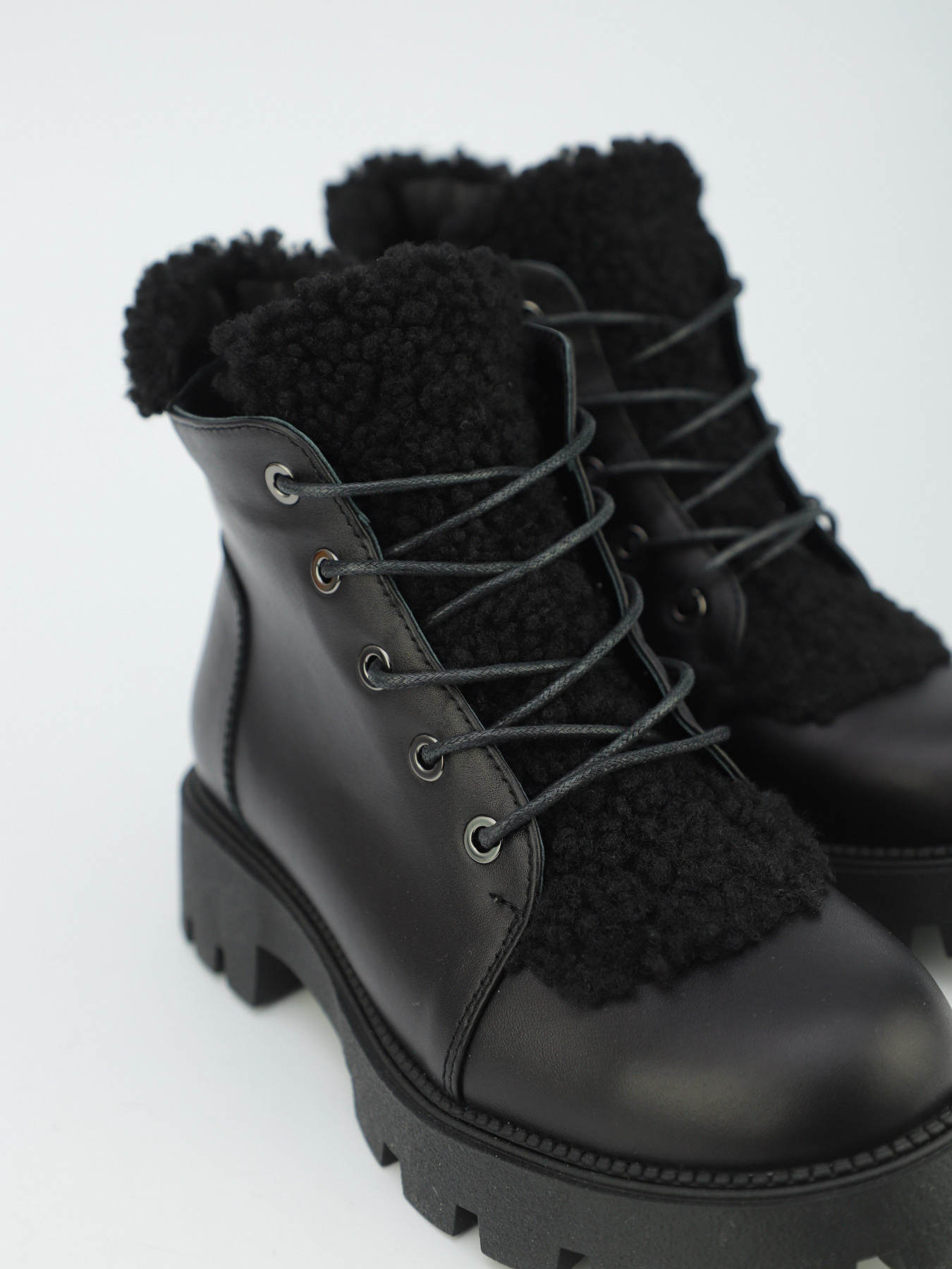 Ботинки URBAN TRACE модель UT23-W-275-1 Ботинки URBAN TRACE модель UT23-W-275-1 Фото