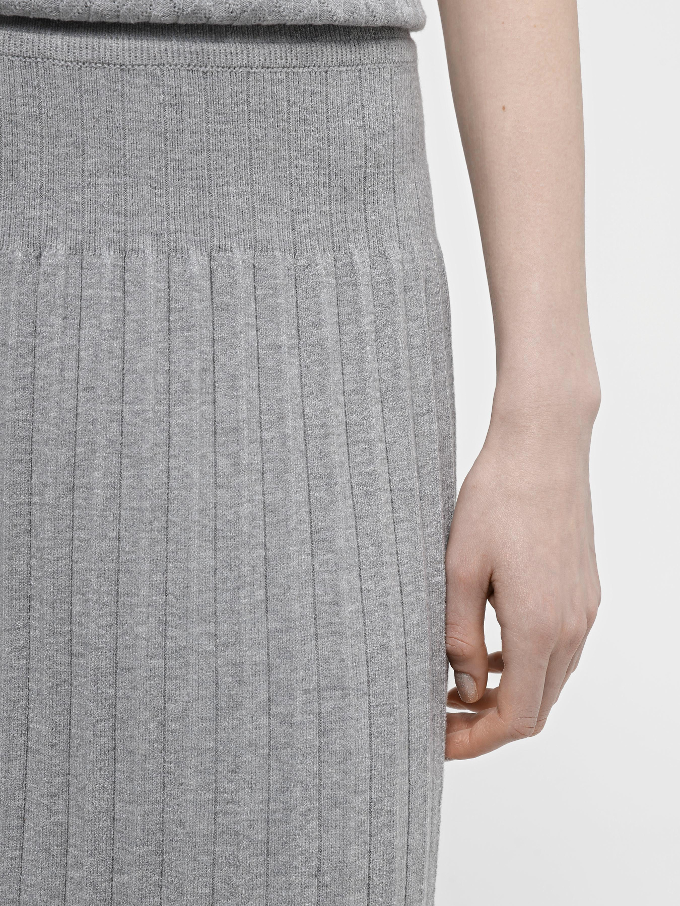 Спідниця міді Sewel модель UW943190000 Фото