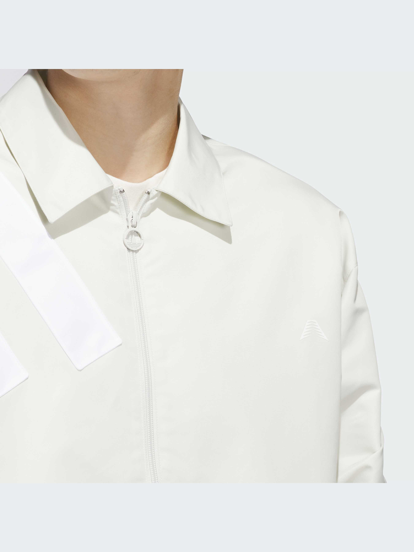 Вітровка Adidas модель IT0117 Вітровка Adidas модель IT0117 Фото