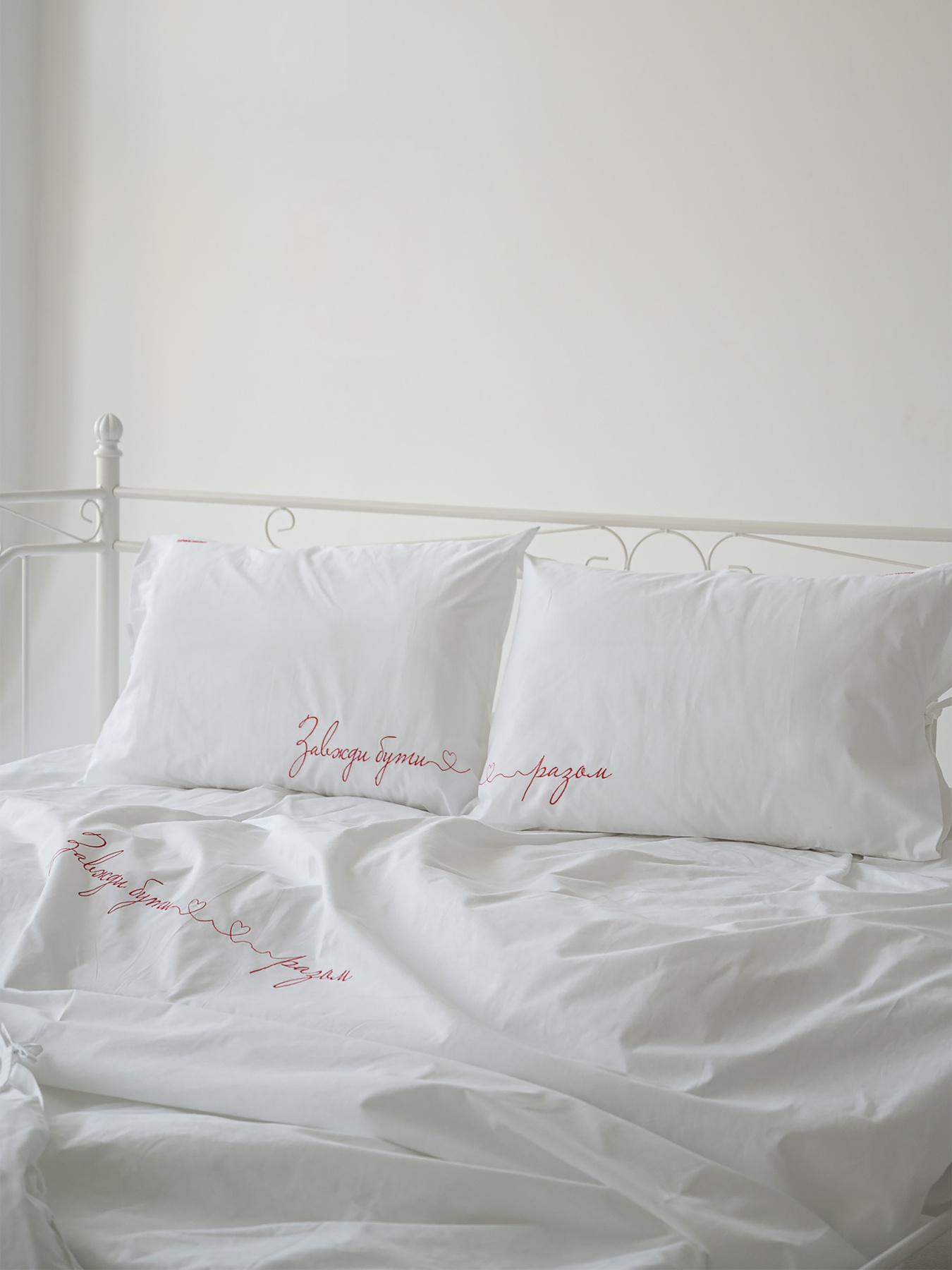 Комплект постельного белья с вышивкой LEVAN HOME модель 0012 Фото