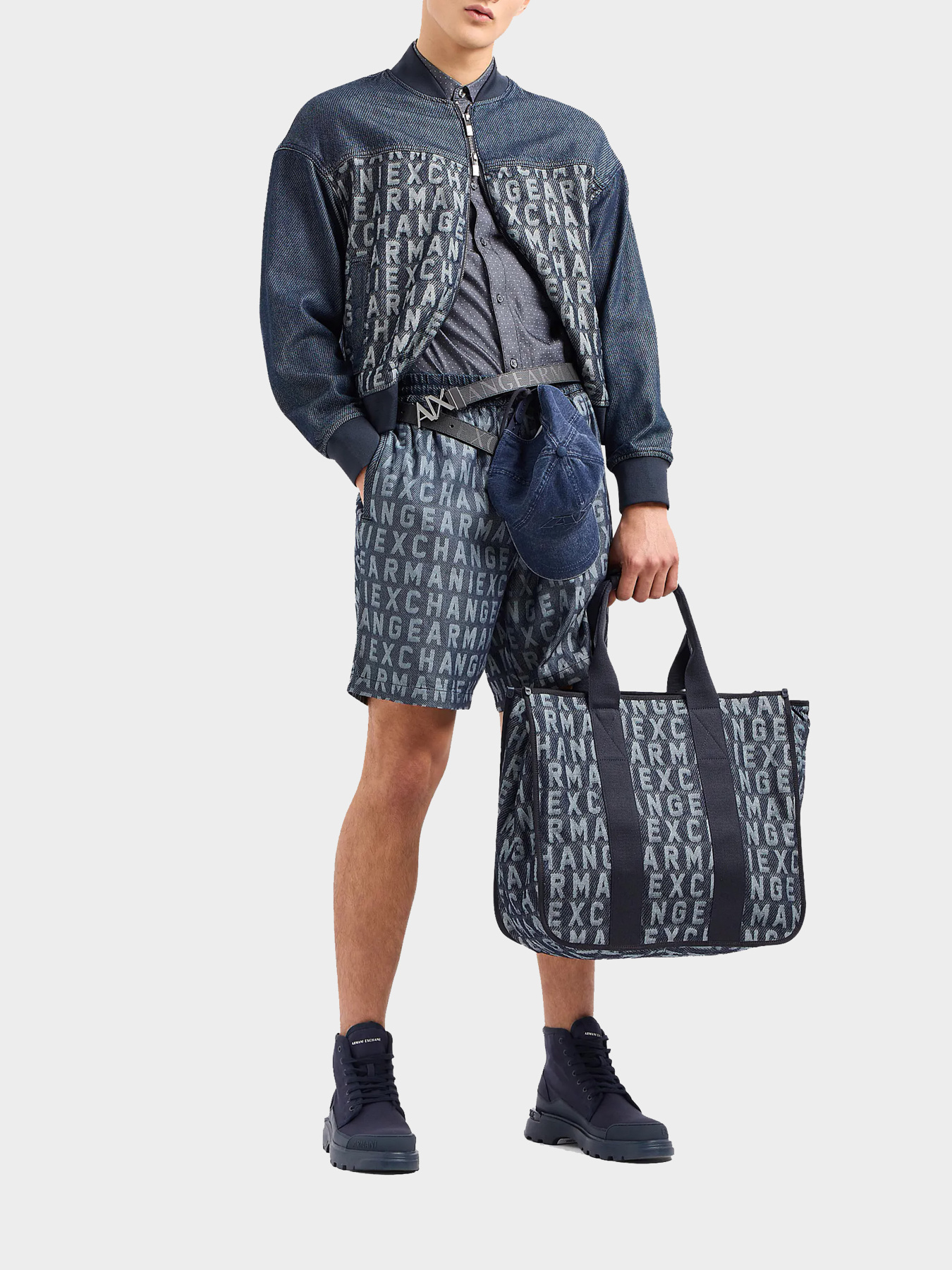 Шорты Armani Exchange модель 3DZSD1-Z1WAZ-05HC Фото