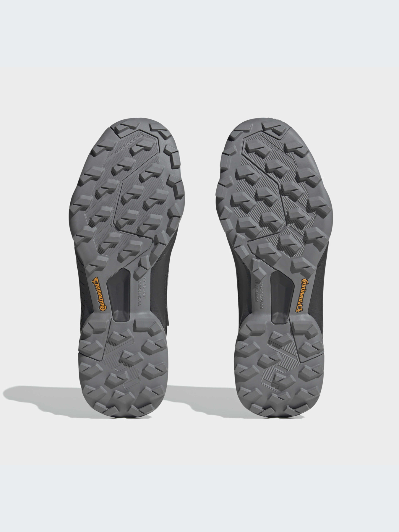 Кроссовки для тренировок Adidas Terrex модель HR1310 Фото