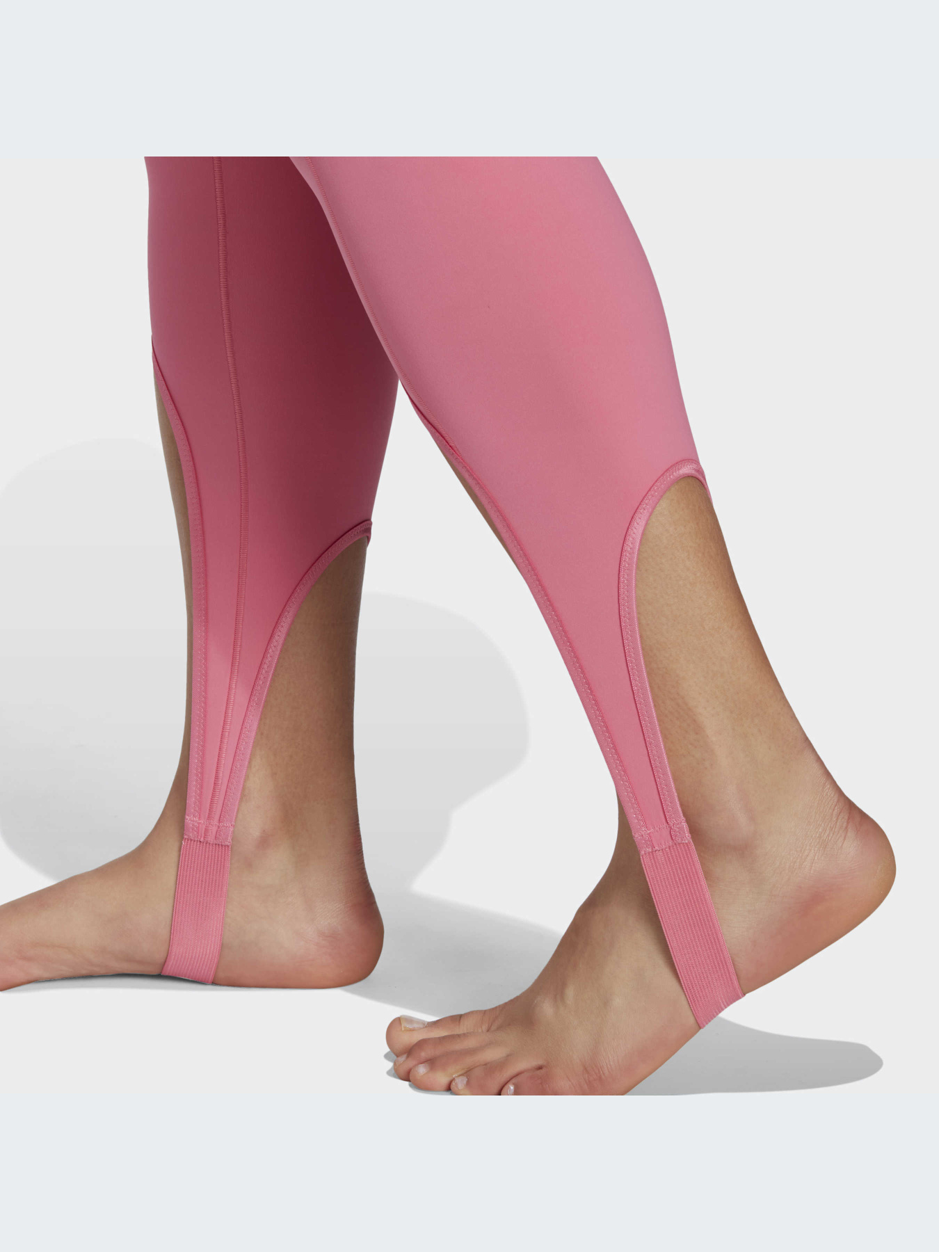 Спортивные леггинсы Adidas модель HR2902 Фото