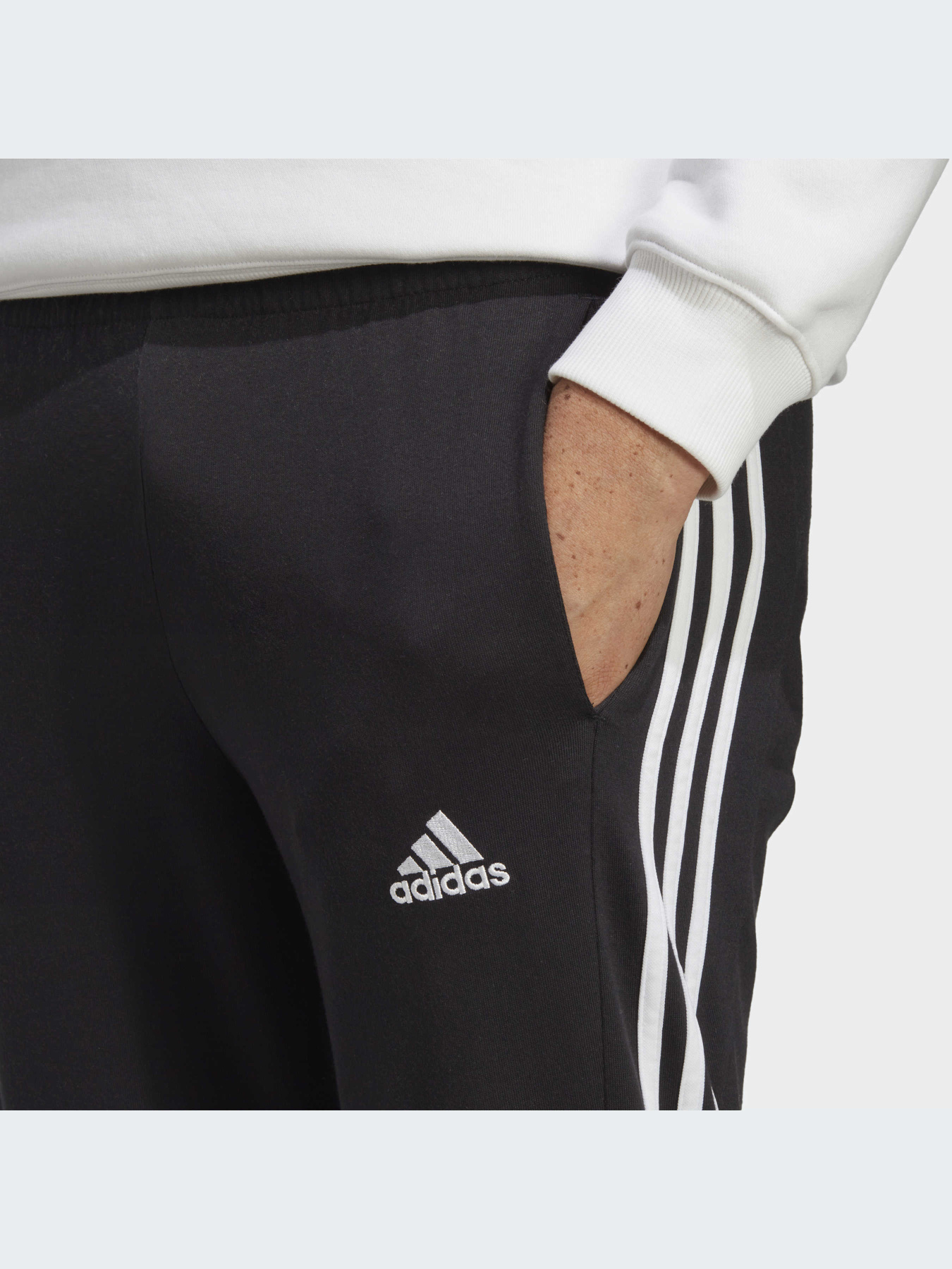 Штани Adidas Essentials Single Jersey Tapered Open Hem 3-Stripes Sportswear модель IC0044 Фото