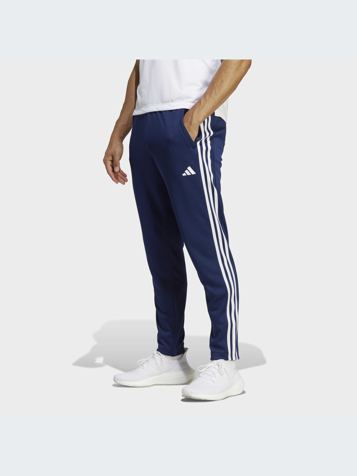 Штаны спортивные Adidas модель IB8169 Фото