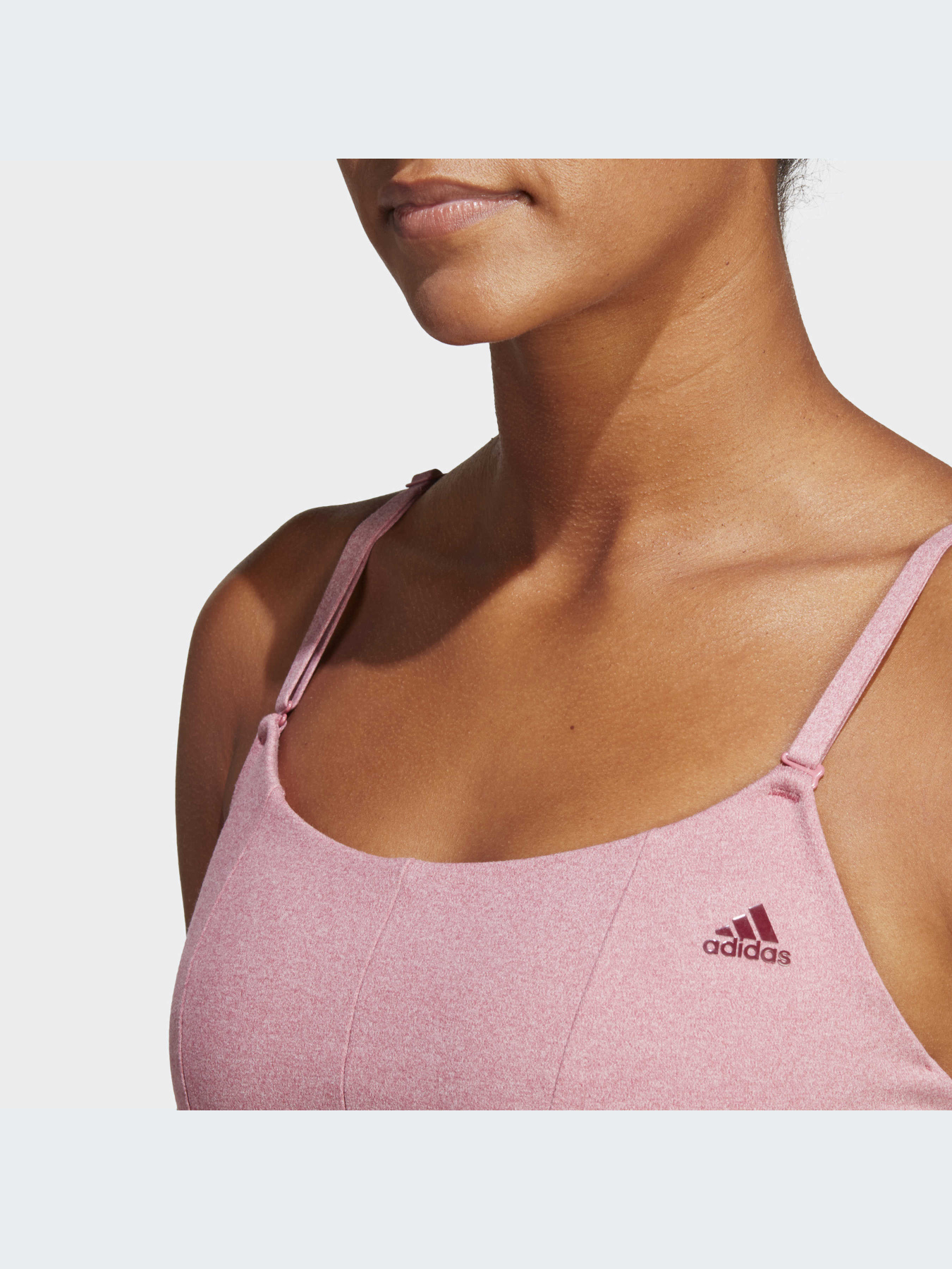 Топ спортивный Adidas Clima модель HR9680 Фото