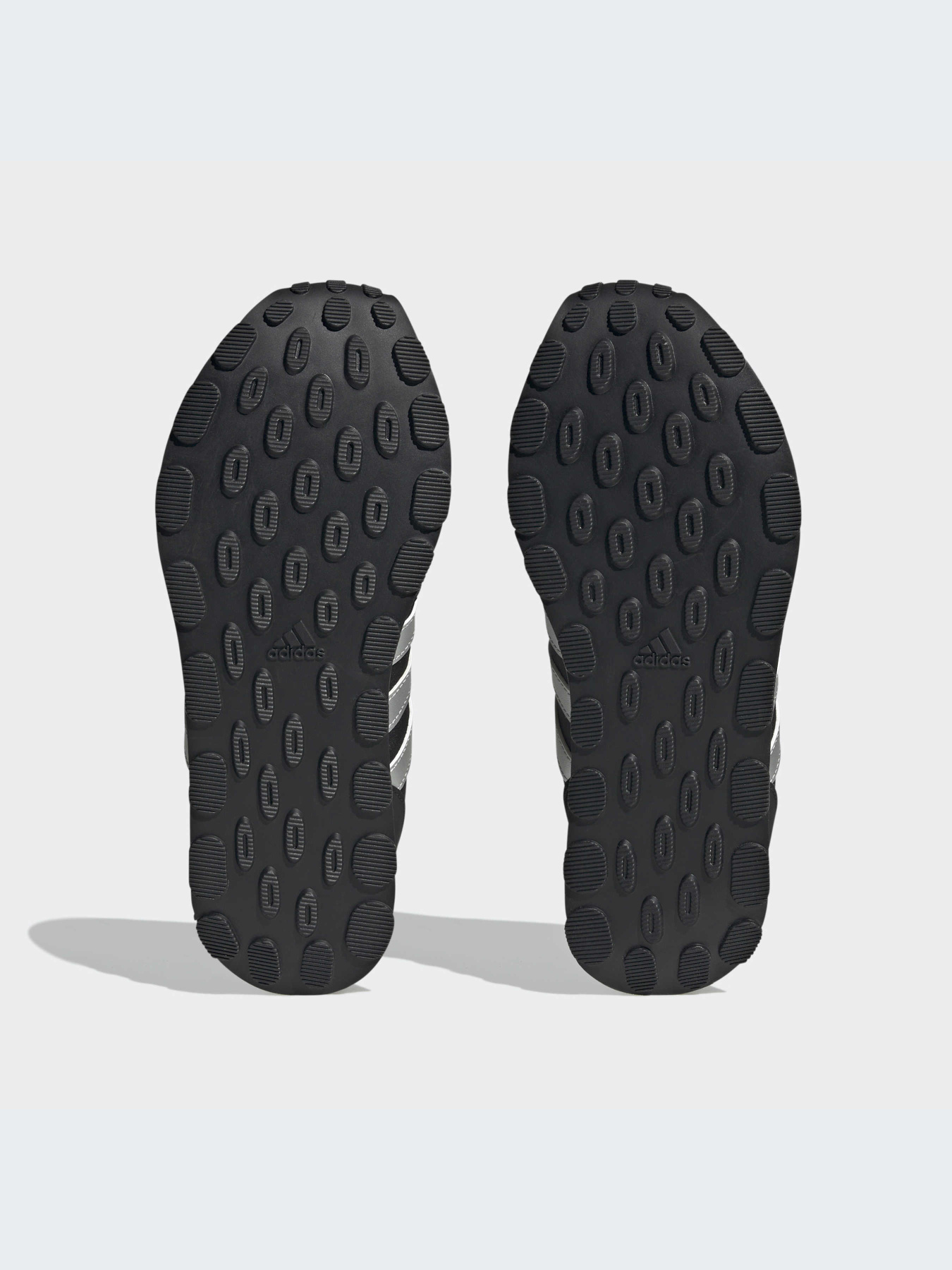 Кросівки Adidas модель HP2249 Фото