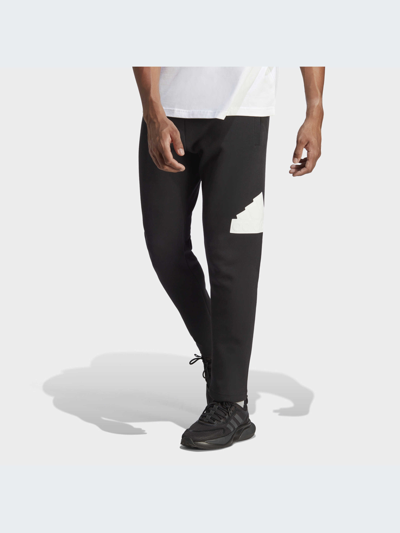 Джоггеры Adidas Культовые силуэты модель IC3759 Фото