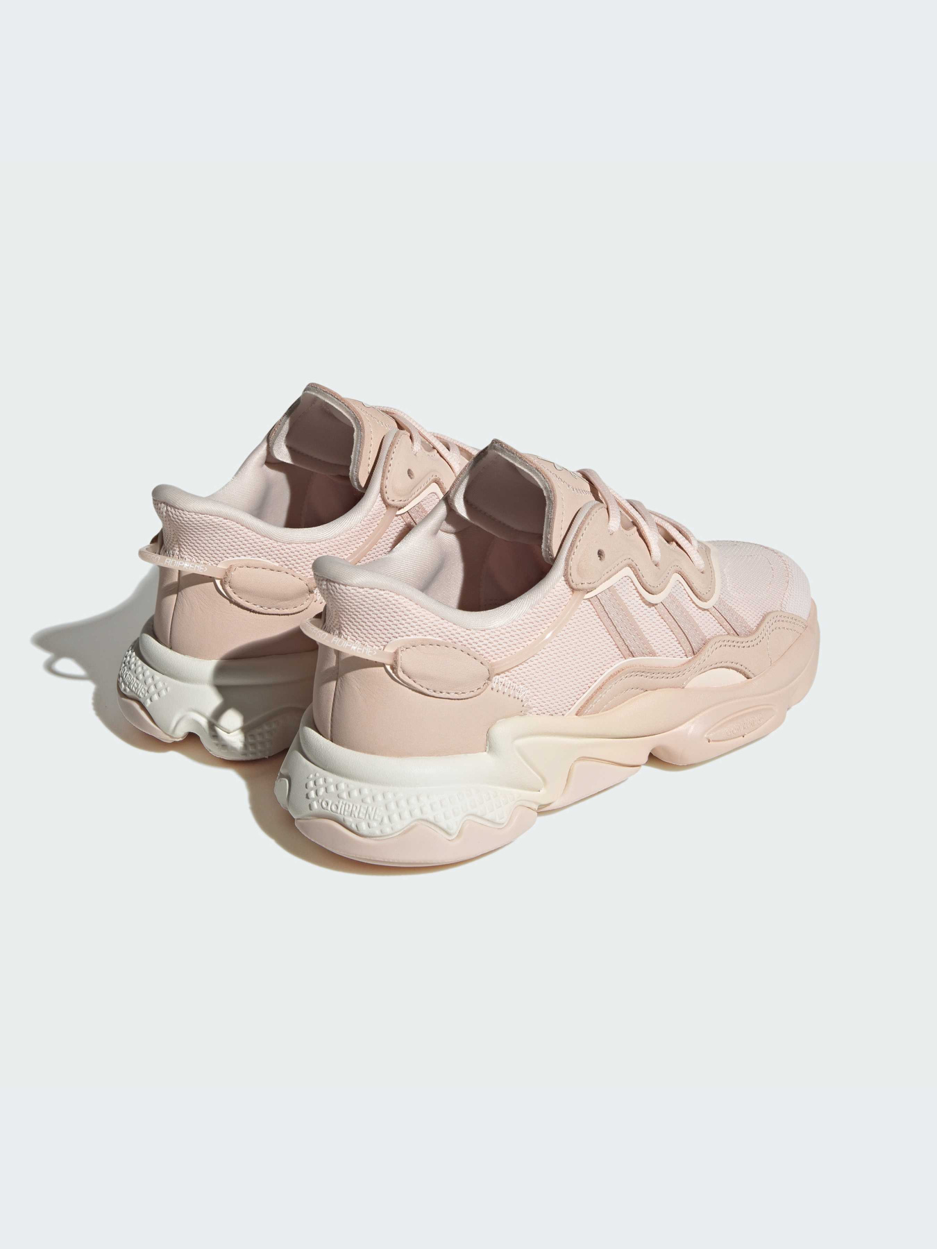 Кросівки Adidas Ozweego модель IG5933 Фото