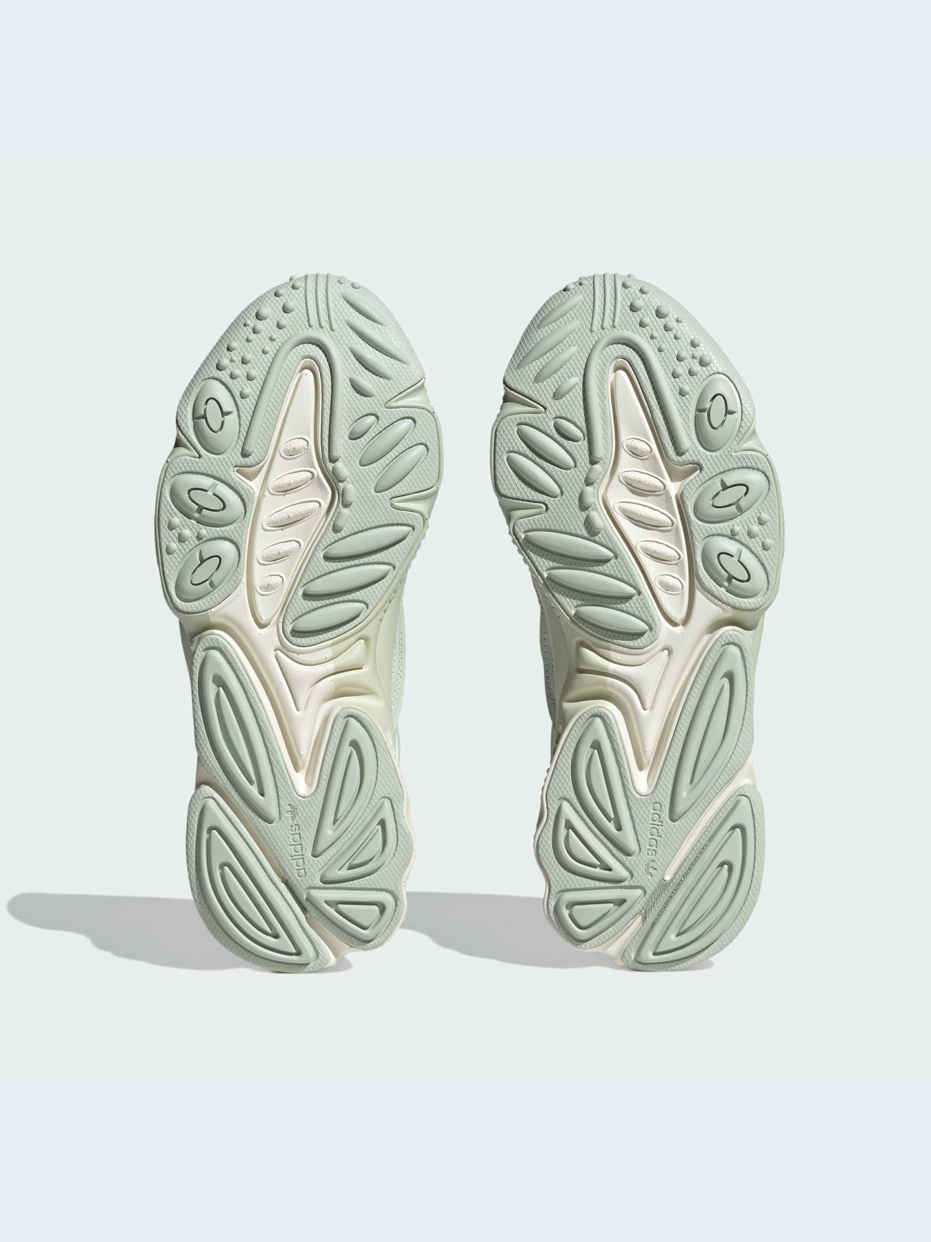 Кросівки Adidas Ozweego модель IG5934 Фото