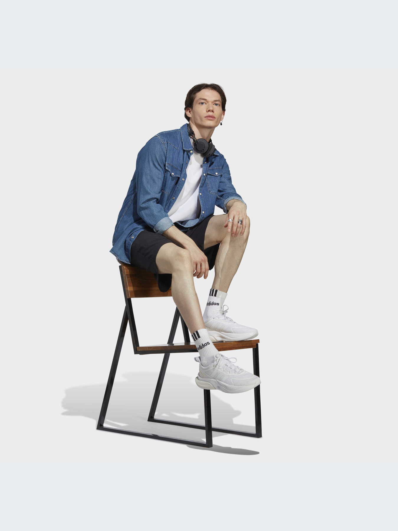 Повсякденні шорти Adidas модель IC9392 Фото