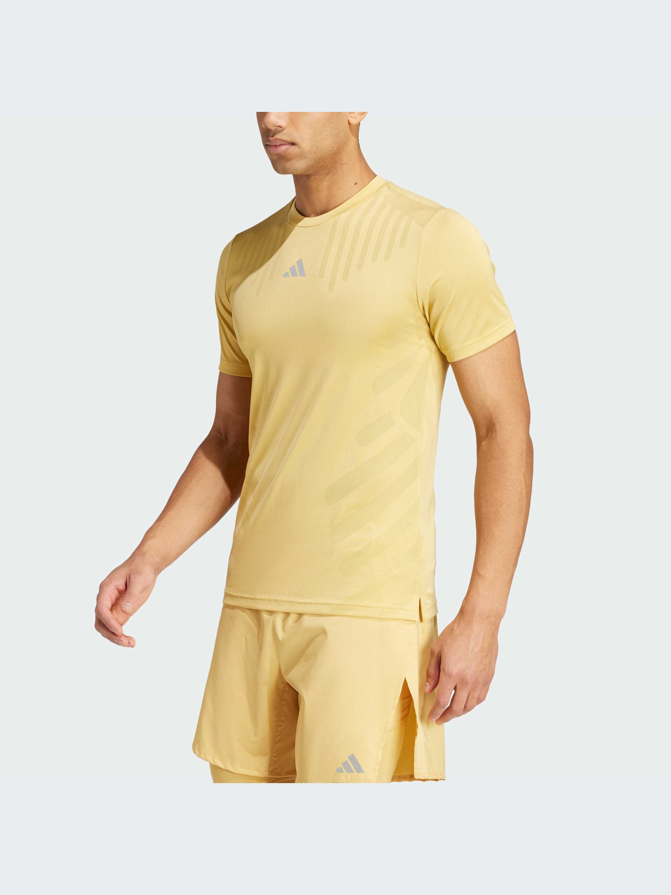 Футболка спортивна Adidas модель IS3731 Фото