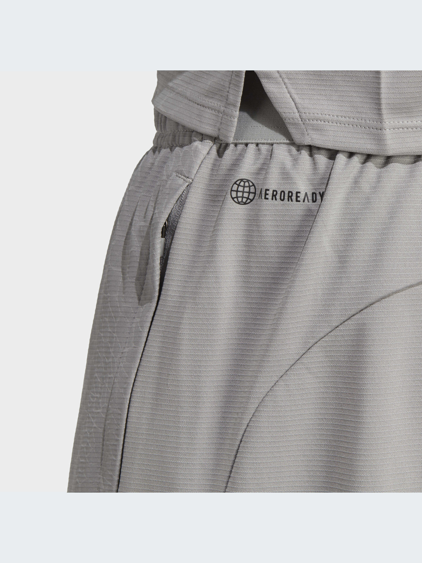 Спортивні шорти Adidas модель IC2096 Спортивні шорти Adidas модель IC2096 Фото