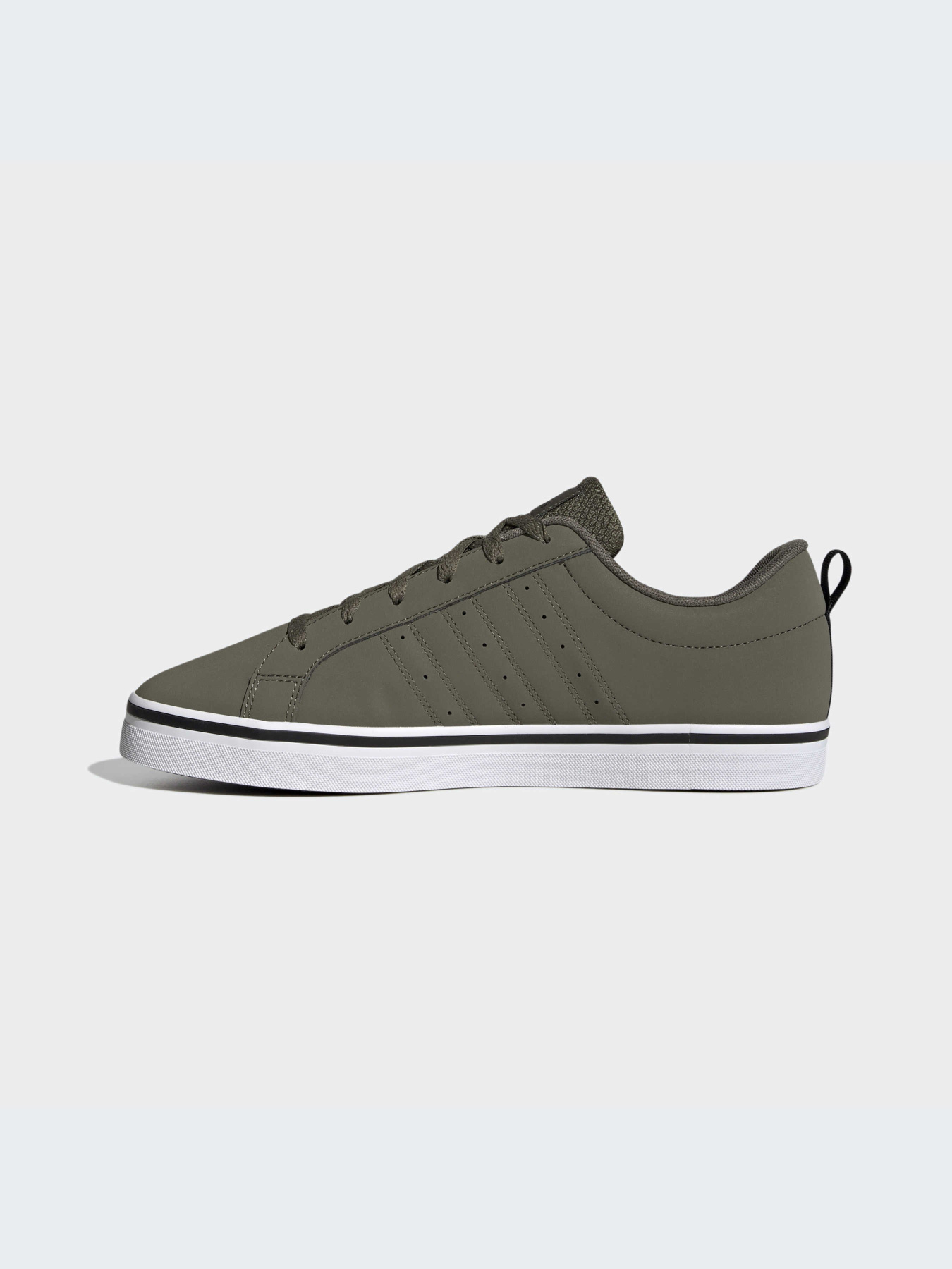 Кеди Adidas модель HP6002 Кеди Adidas модель HP6002 Фото