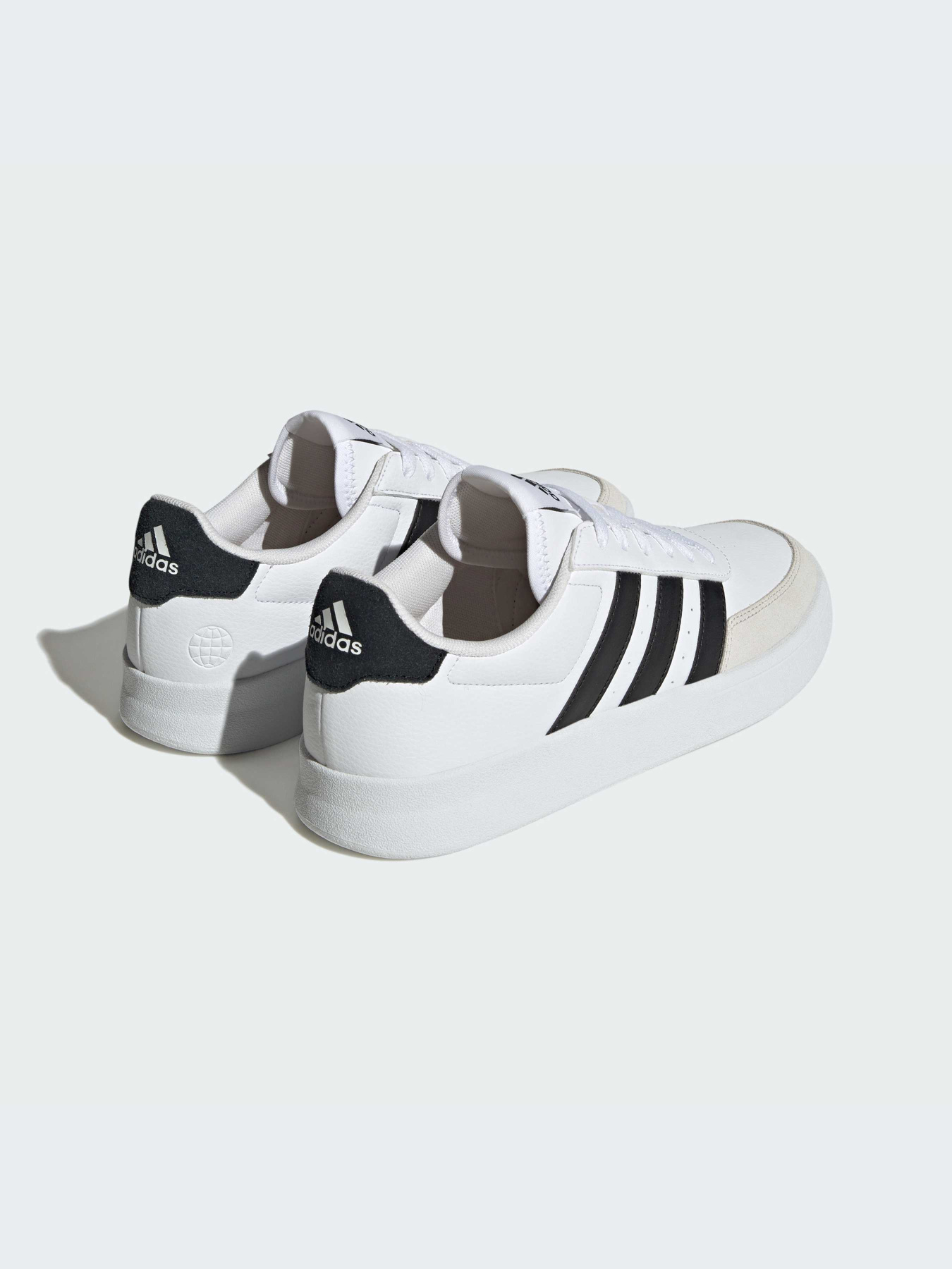 Кроссовки Adidas модель IE7049 Фото