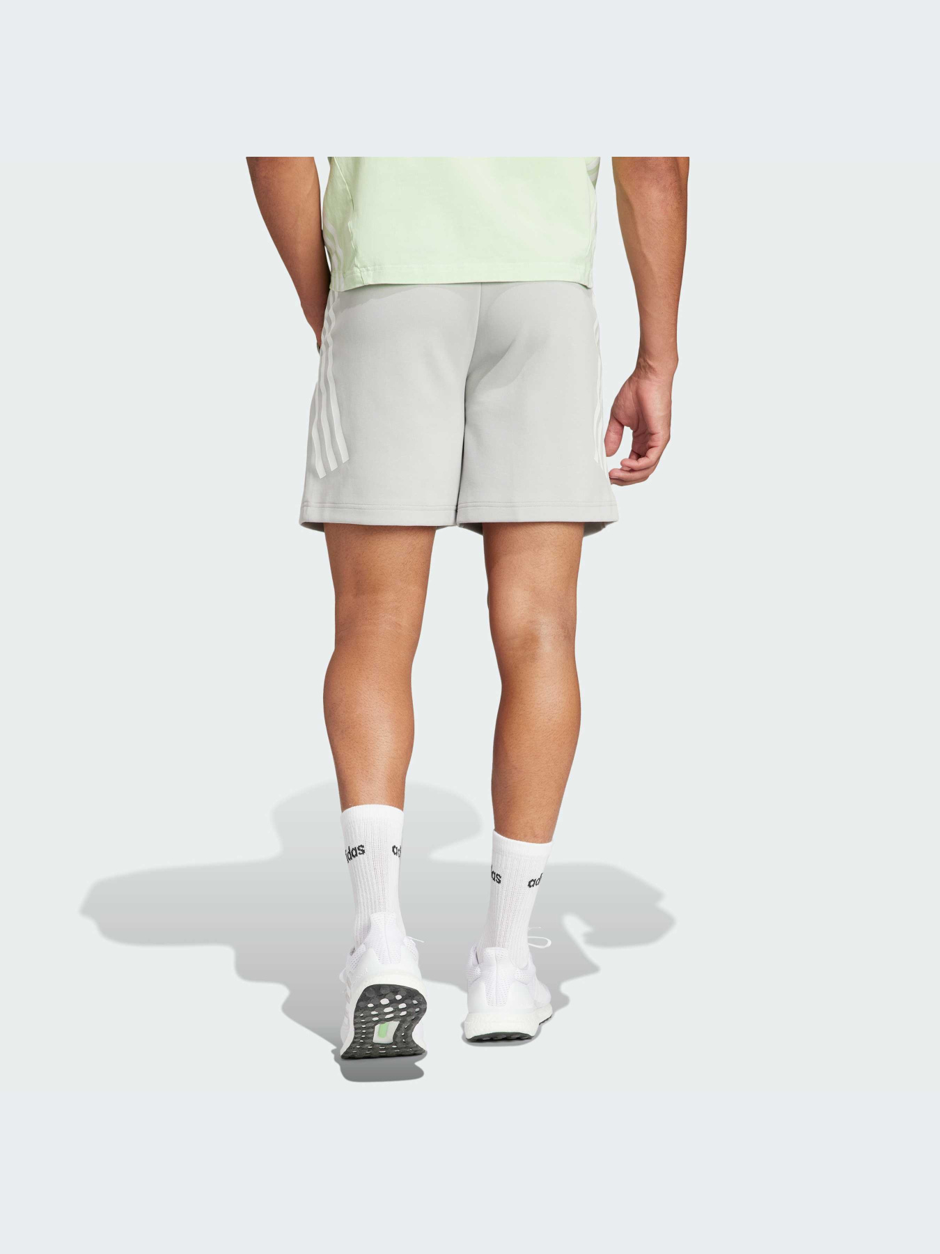 Повсякденні шорти Adidas 3 Stripes модель IR9165 Повсякденні шорти Adidas 3 Stripes модель IR9165 Фото