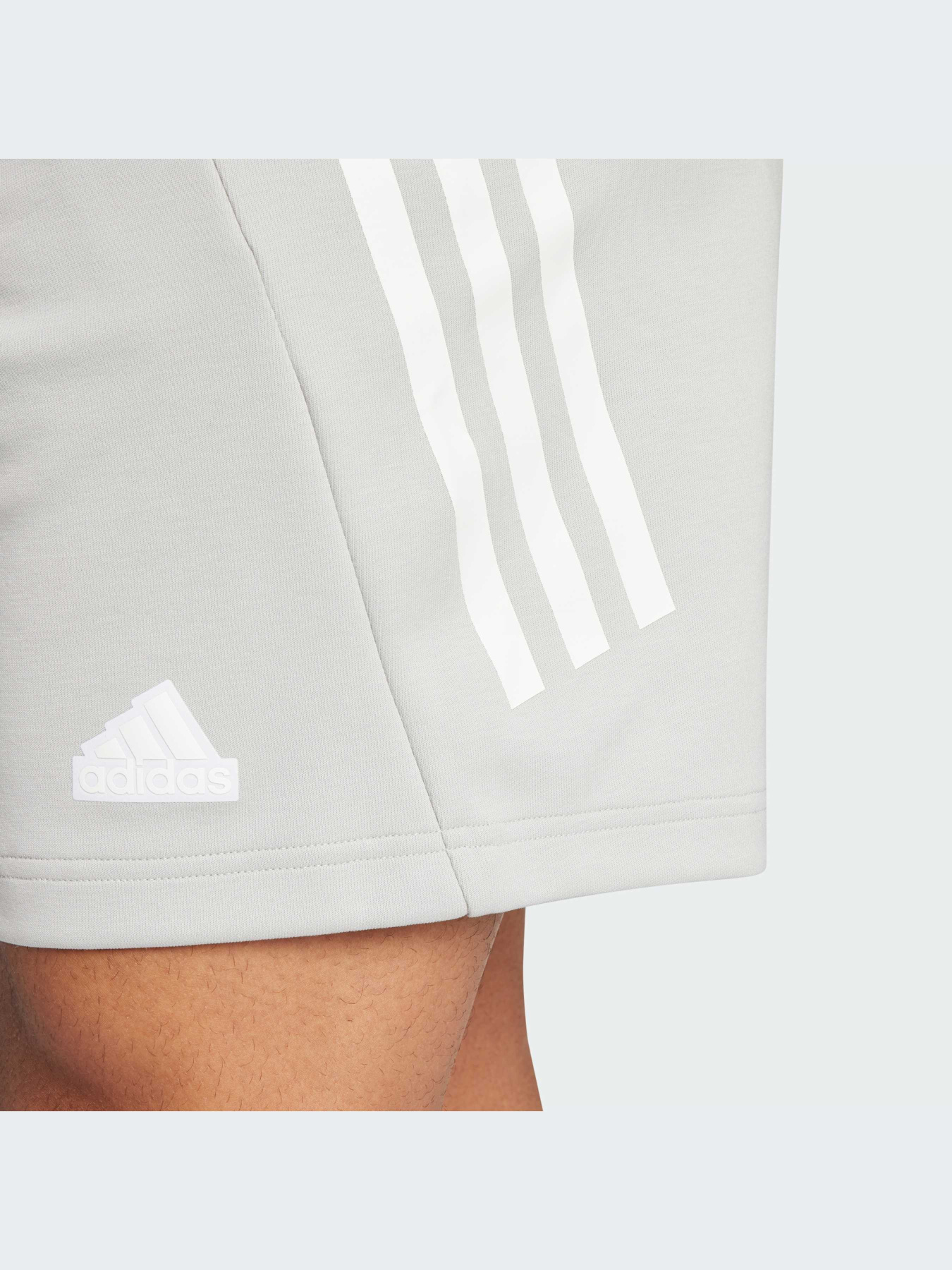 Повсякденні шорти Adidas 3 Stripes модель IR9165 Повсякденні шорти Adidas 3 Stripes модель IR9165 Фото