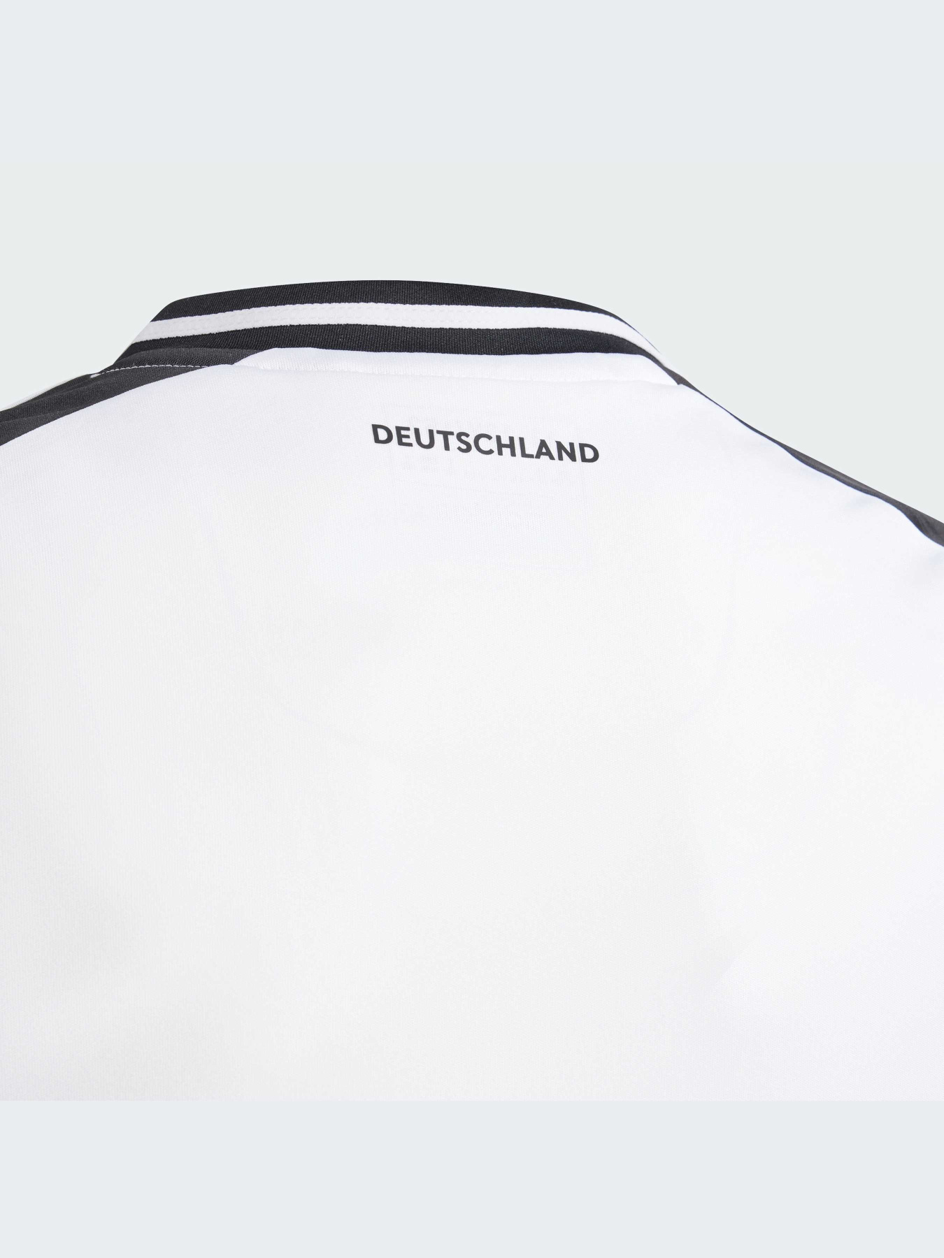 Футболка спортивная Adidas модель IP6130 Фото