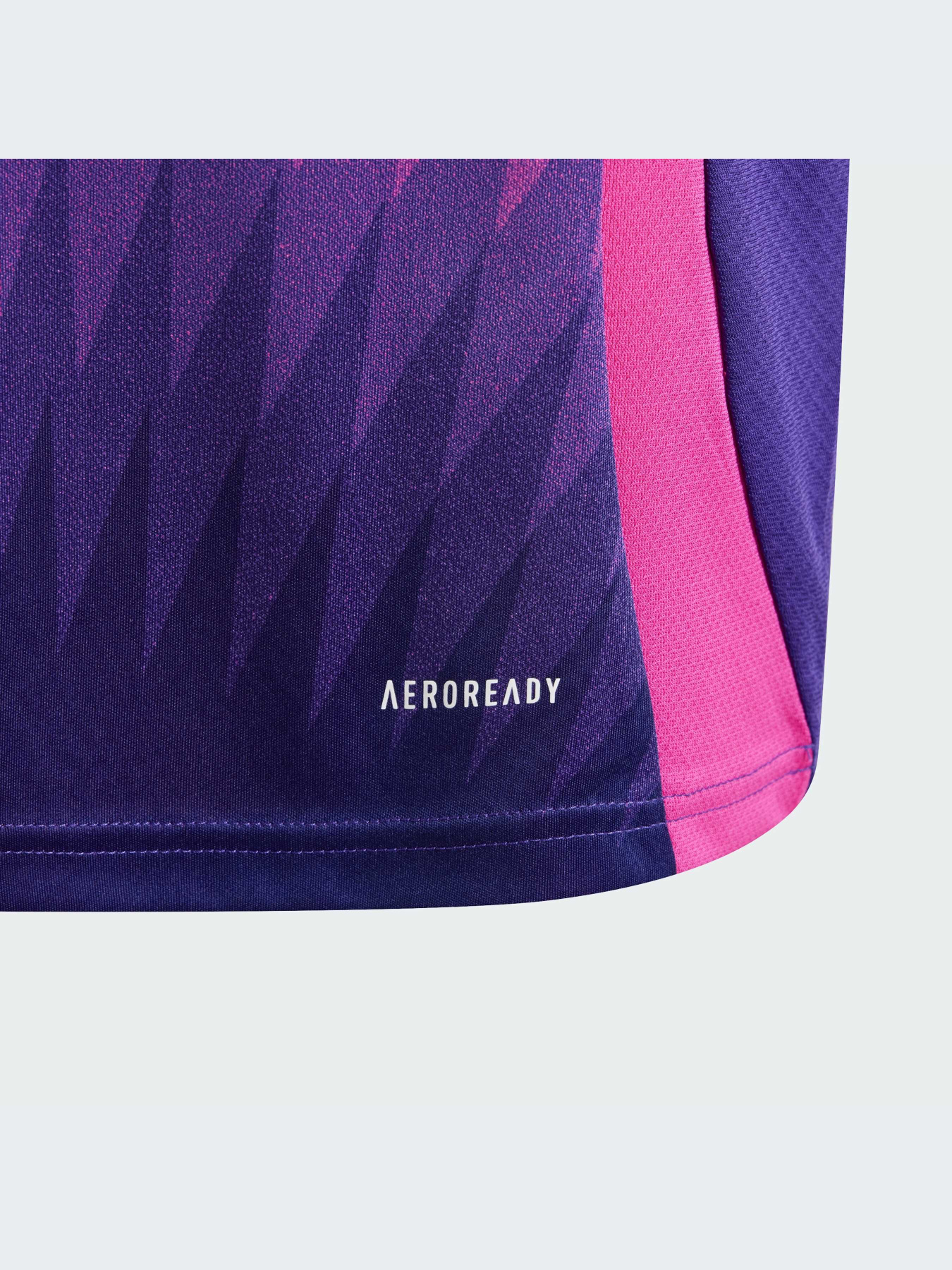 Футболка спортивна Adidas модель IP8161 Фото