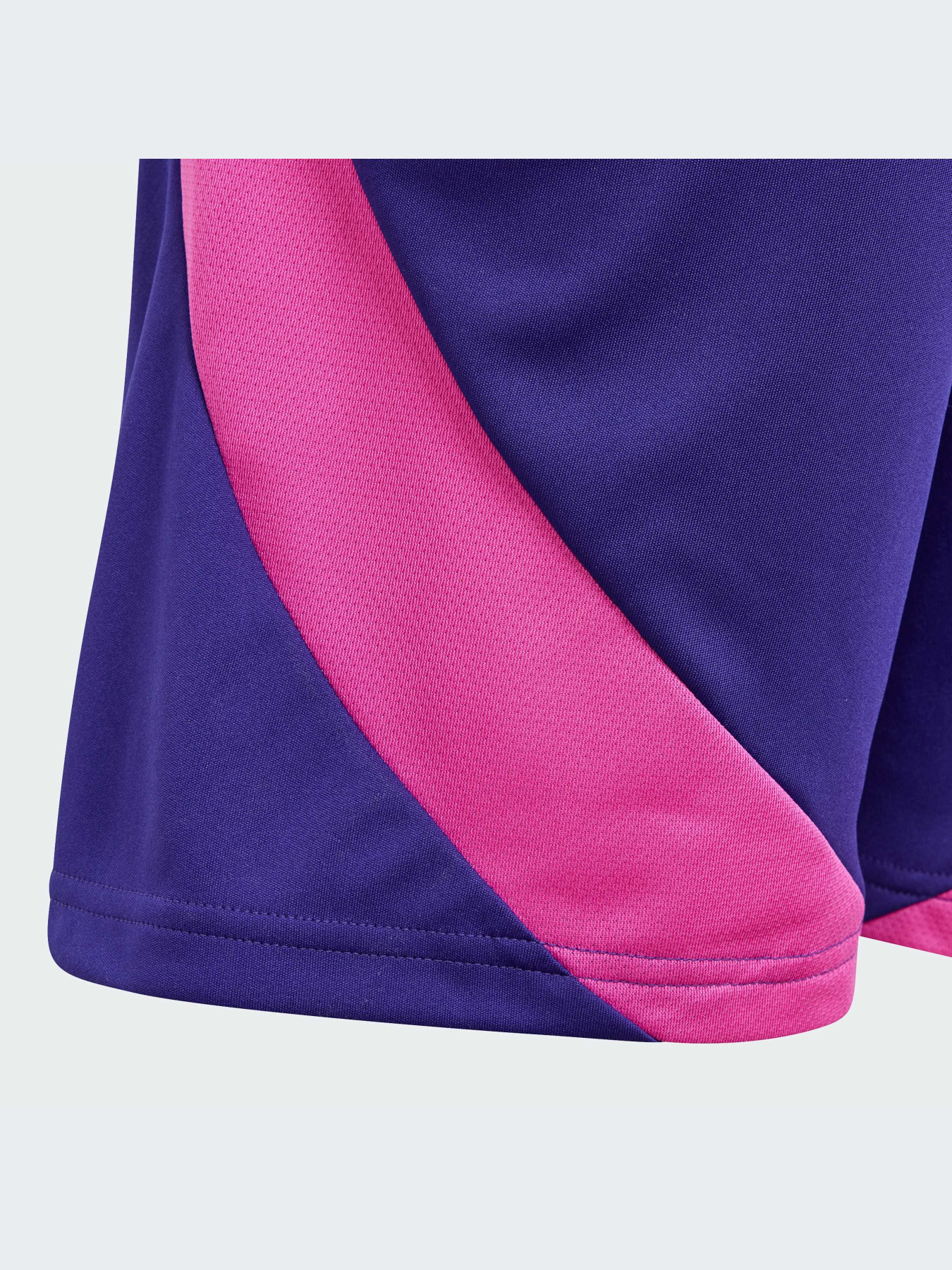 Шорты спортивные Adidas модель IP8162 Фото