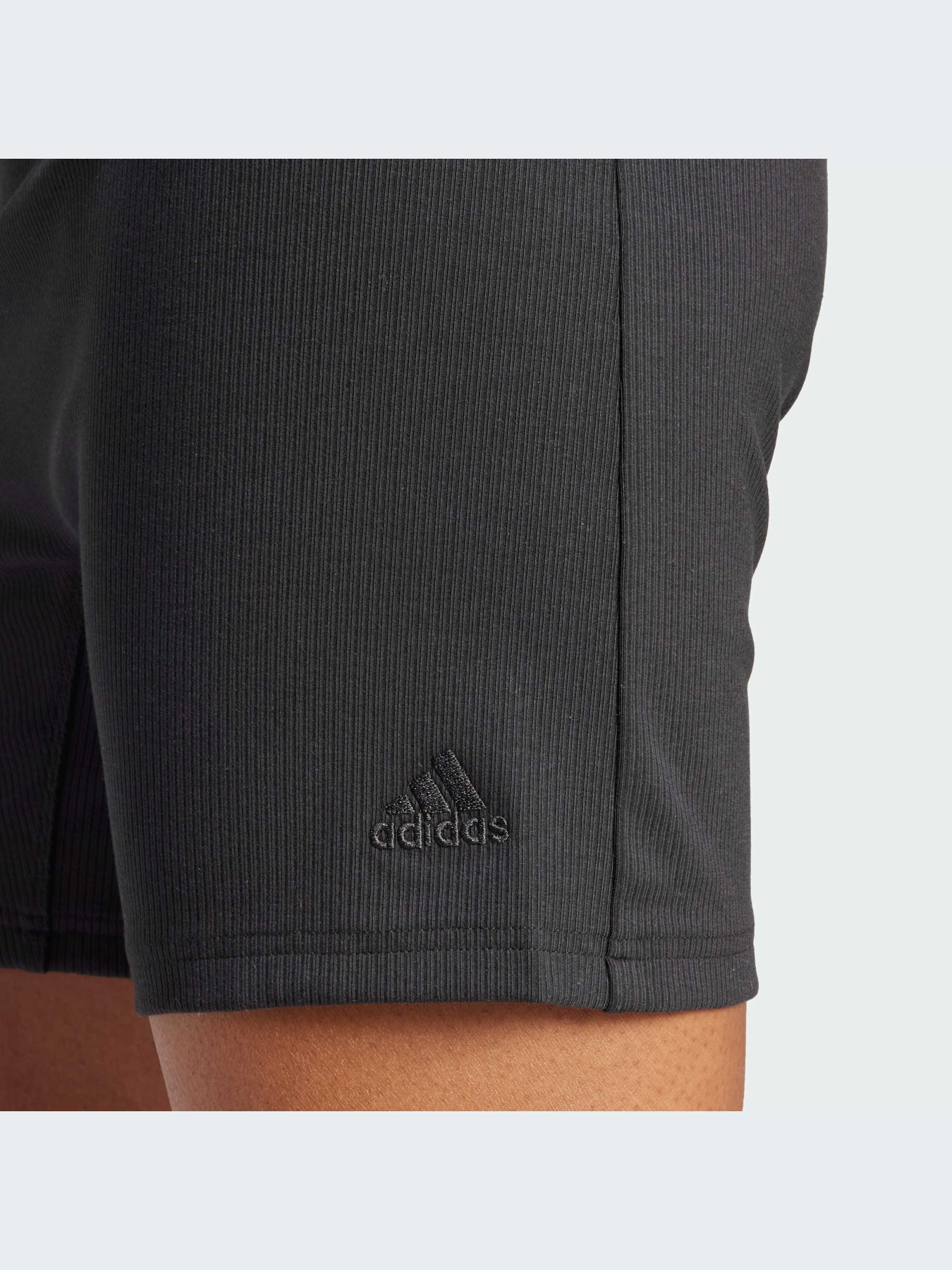 Велосипедки Adidas модель IR8786 Фото