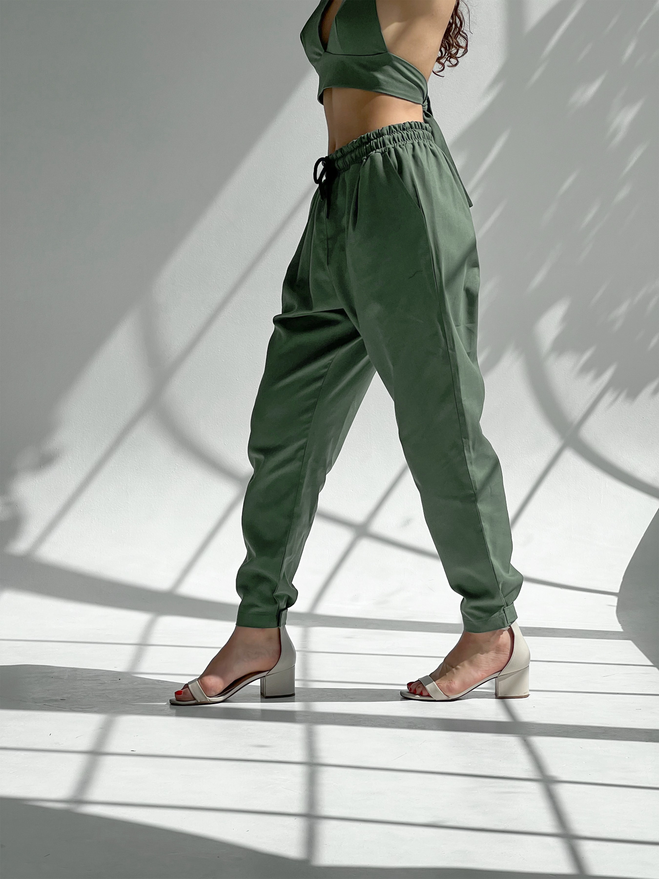 Повсякденні штани IJ модель lipuchki-linen-haki Фото