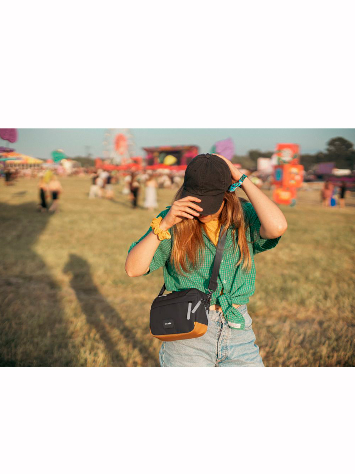 Крос-боді Pacsafe Go модель 35105130 Фото