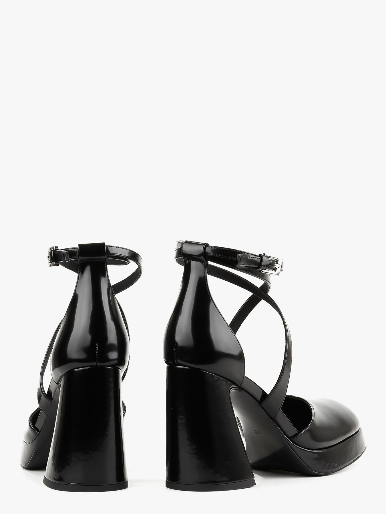 Туфли LeBERDES модель 00000017014 Фото