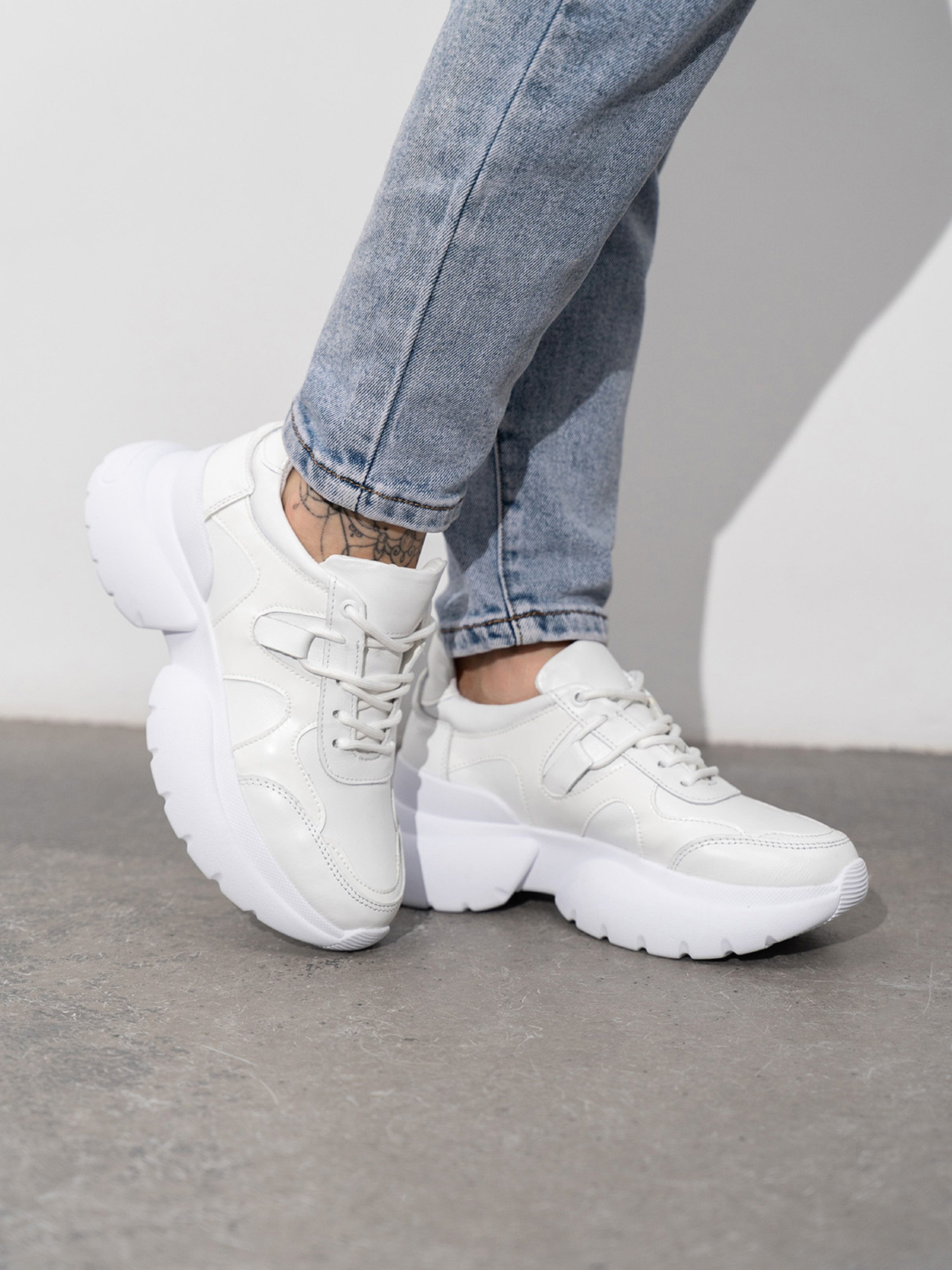 Кросівки ISSA Plus модель OB2-440_белый Фото