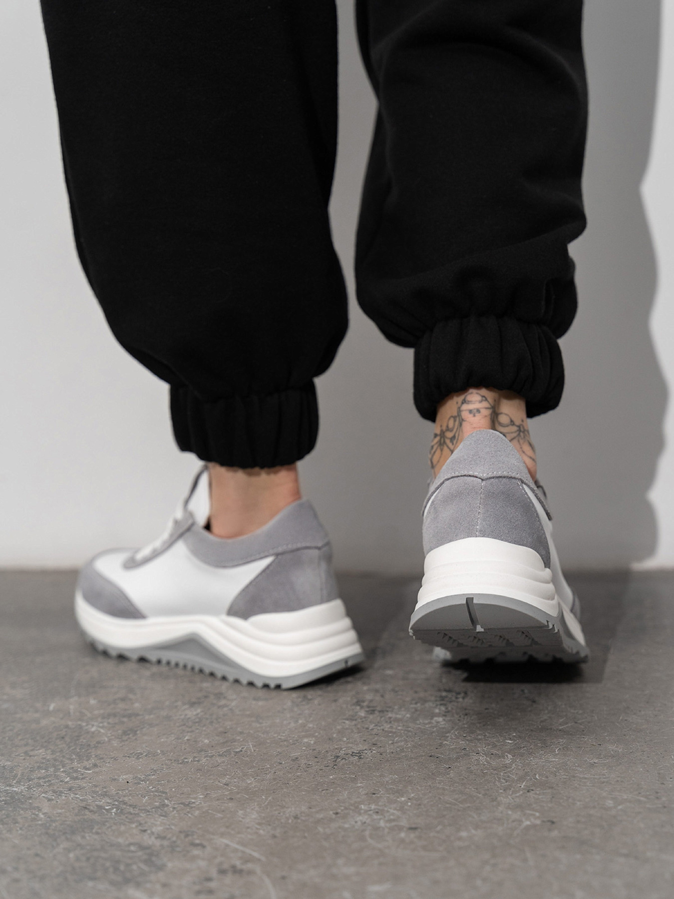 Кроссовки ISSA Plus модель OB2-427_белый Фото