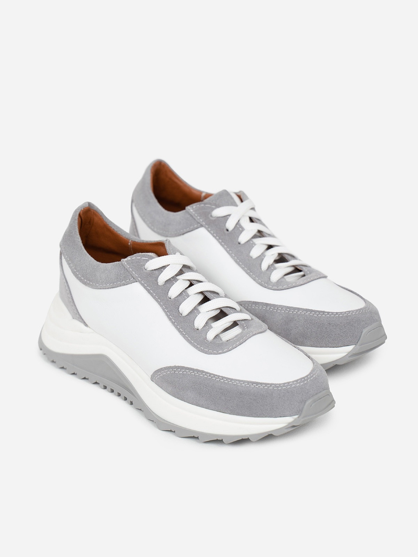 Кросівки повсякденні ISSA Plus модель OB2-427_белый Фото