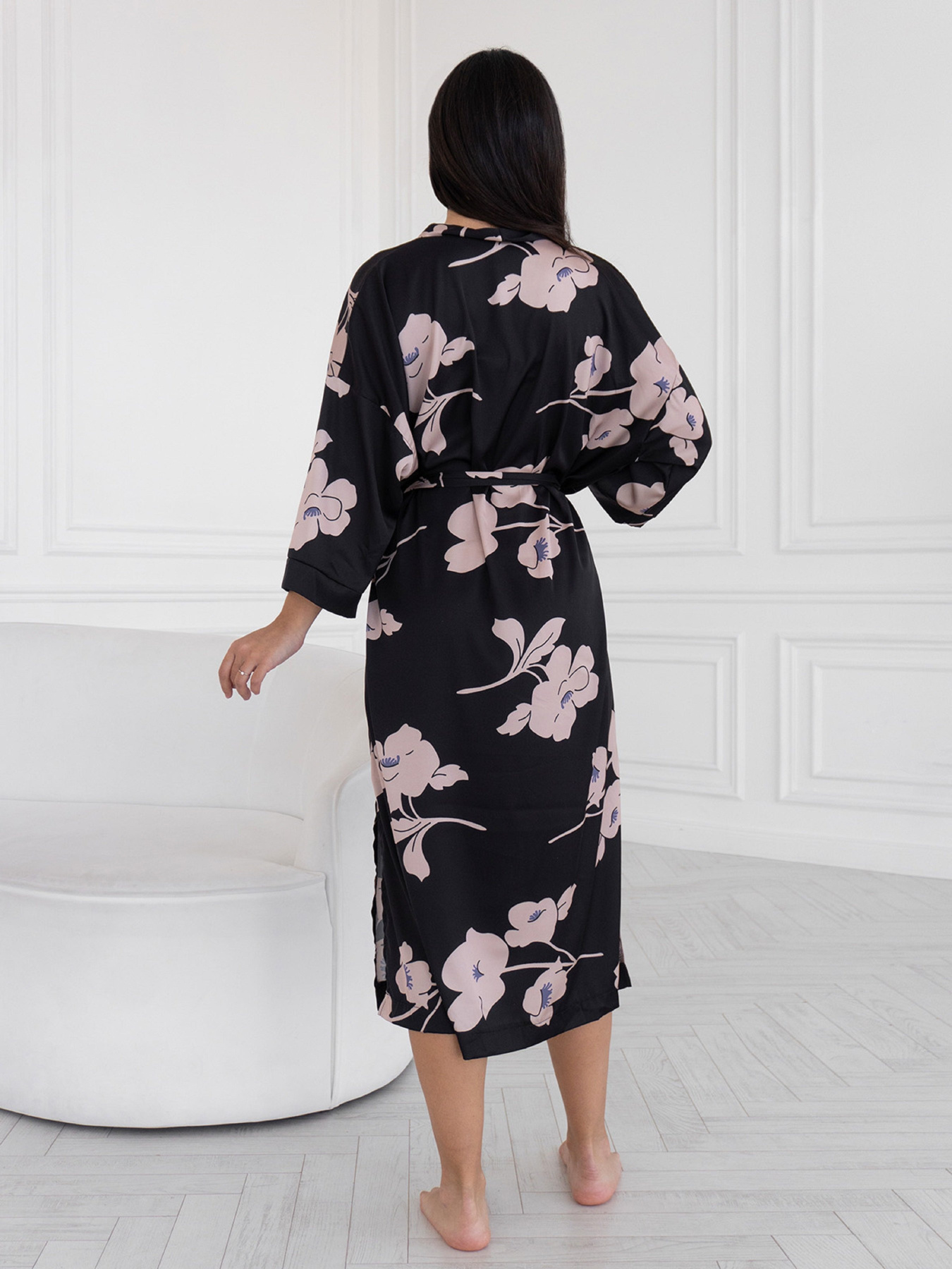 Халат ISSA Plus модель 14353_черный Халат ISSA Plus модель 14353_черный Фото