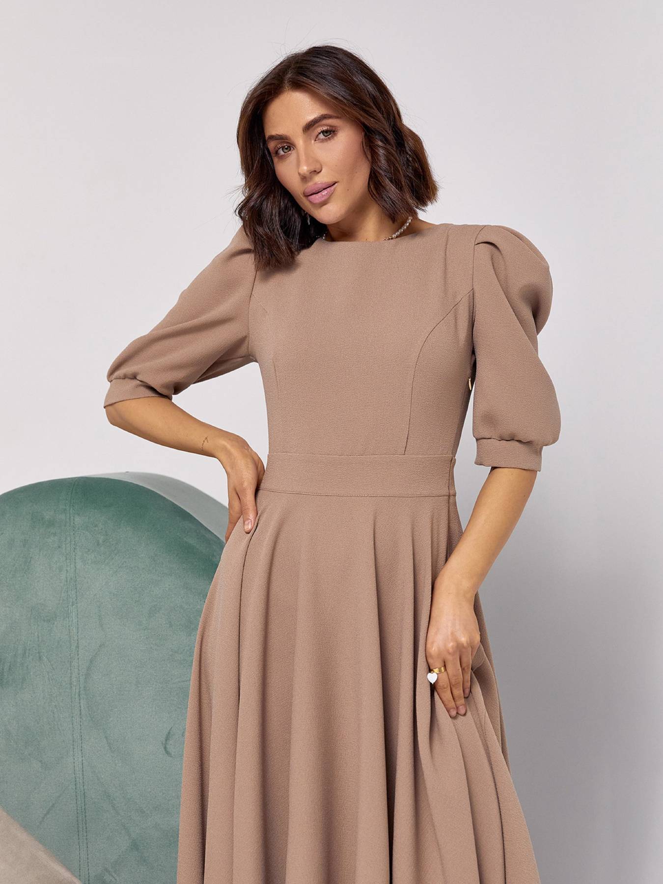 Платье миди ISSA Plus модель 14527_бежевый Фото