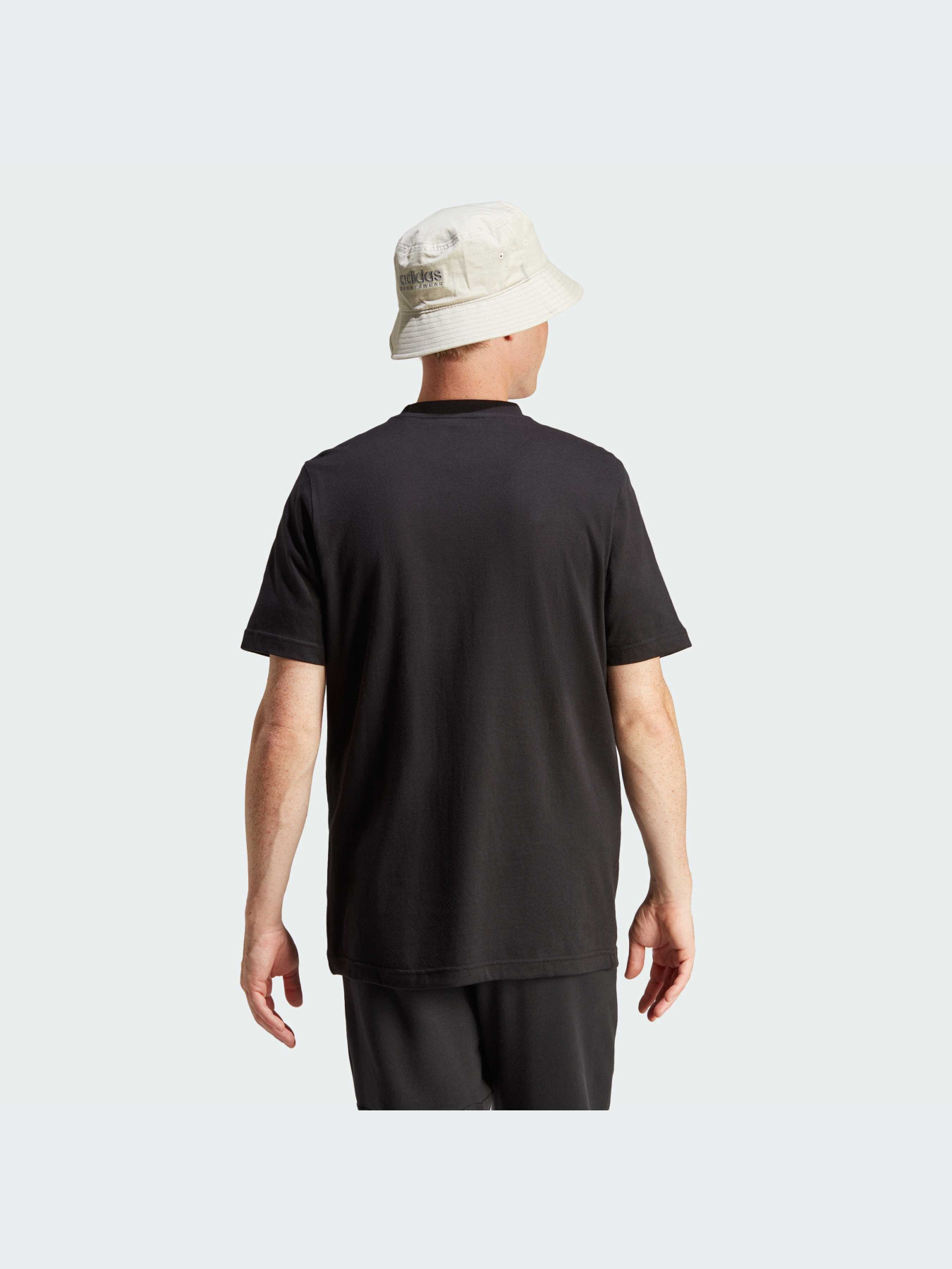 Футболка Adidas Graphics модель IM8297 Фото