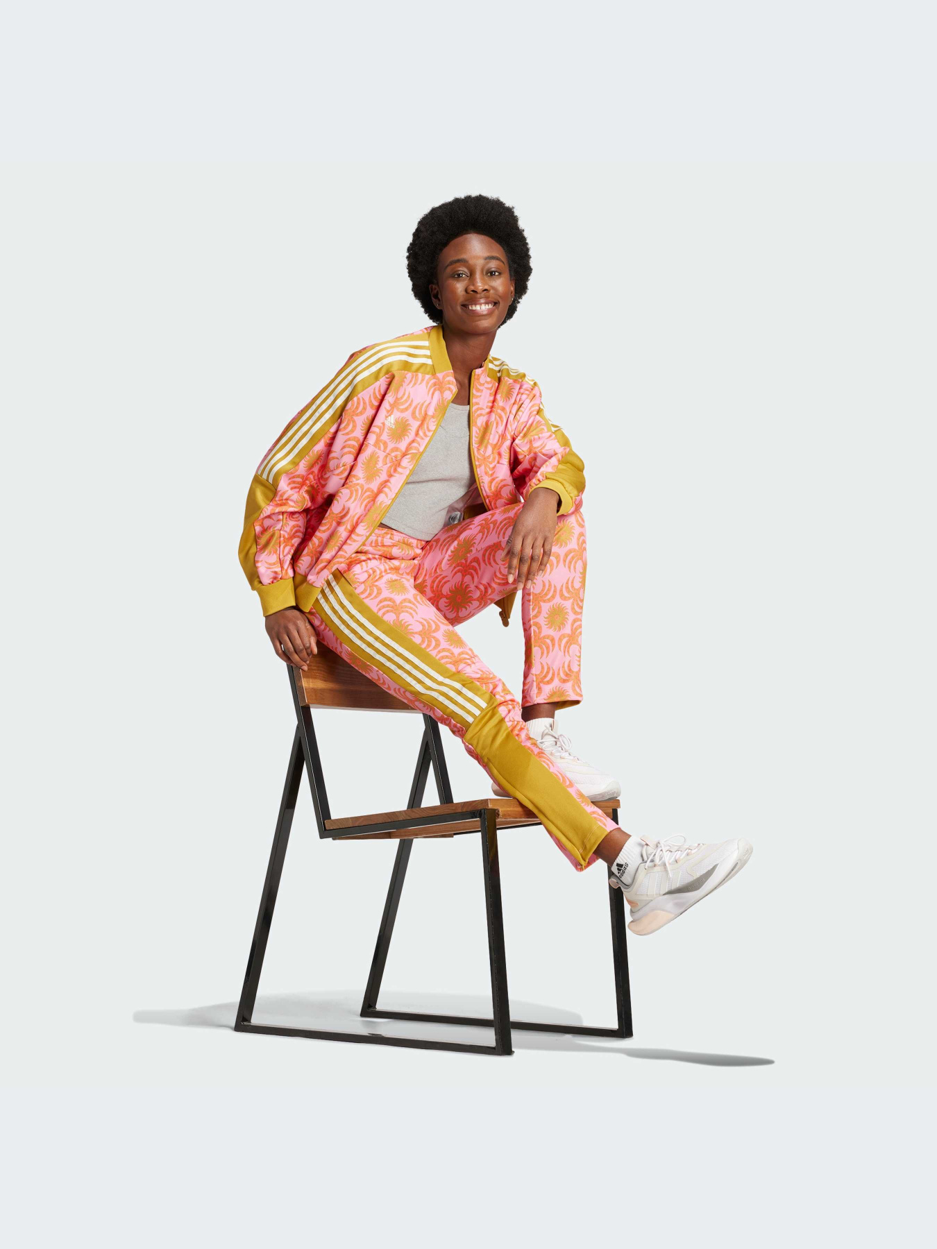 Штани спортивні Adidas модель IQ4493 Фото