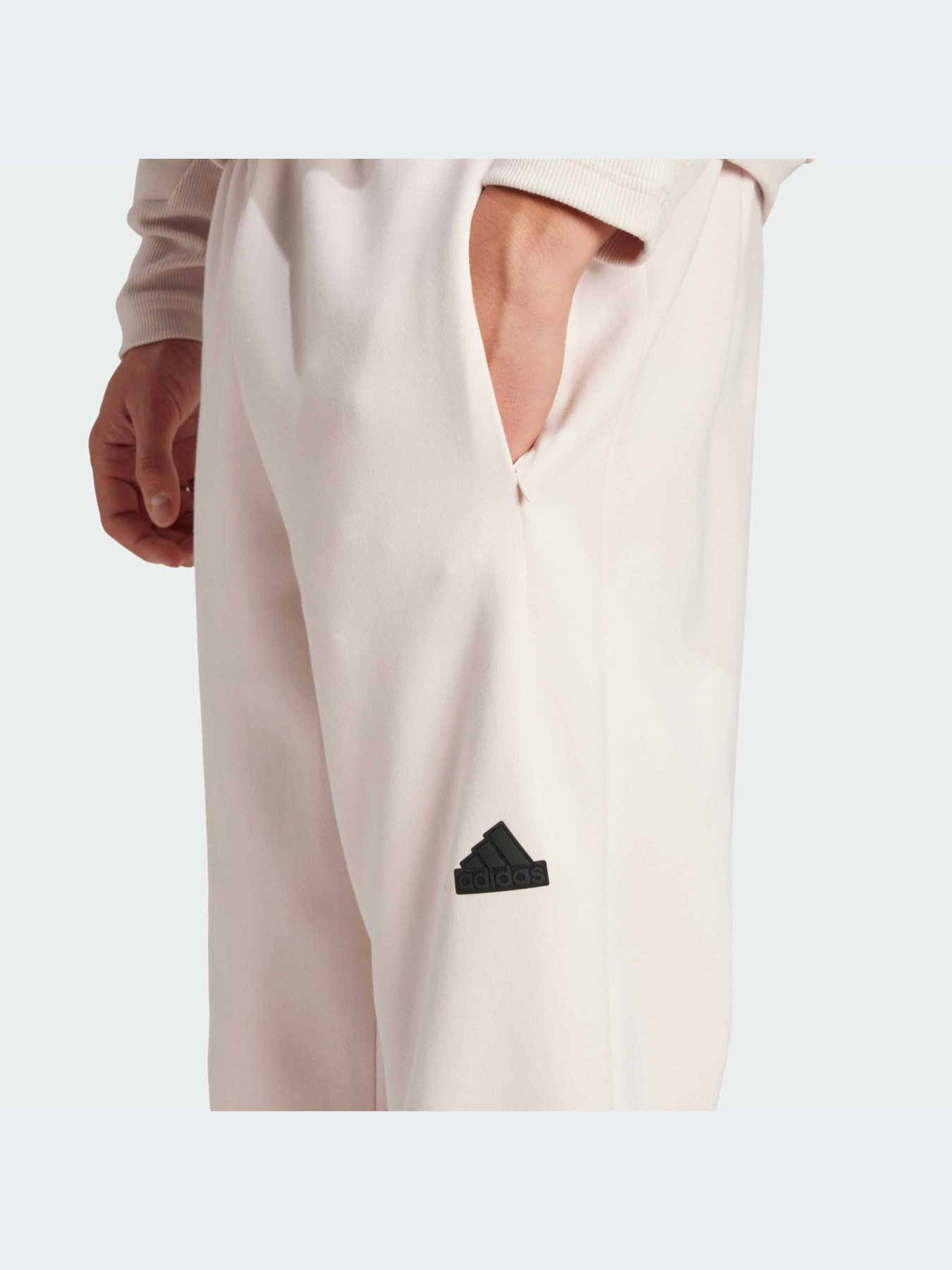 Штаны спортивные Adidas ZNE модель IR5204 Фото