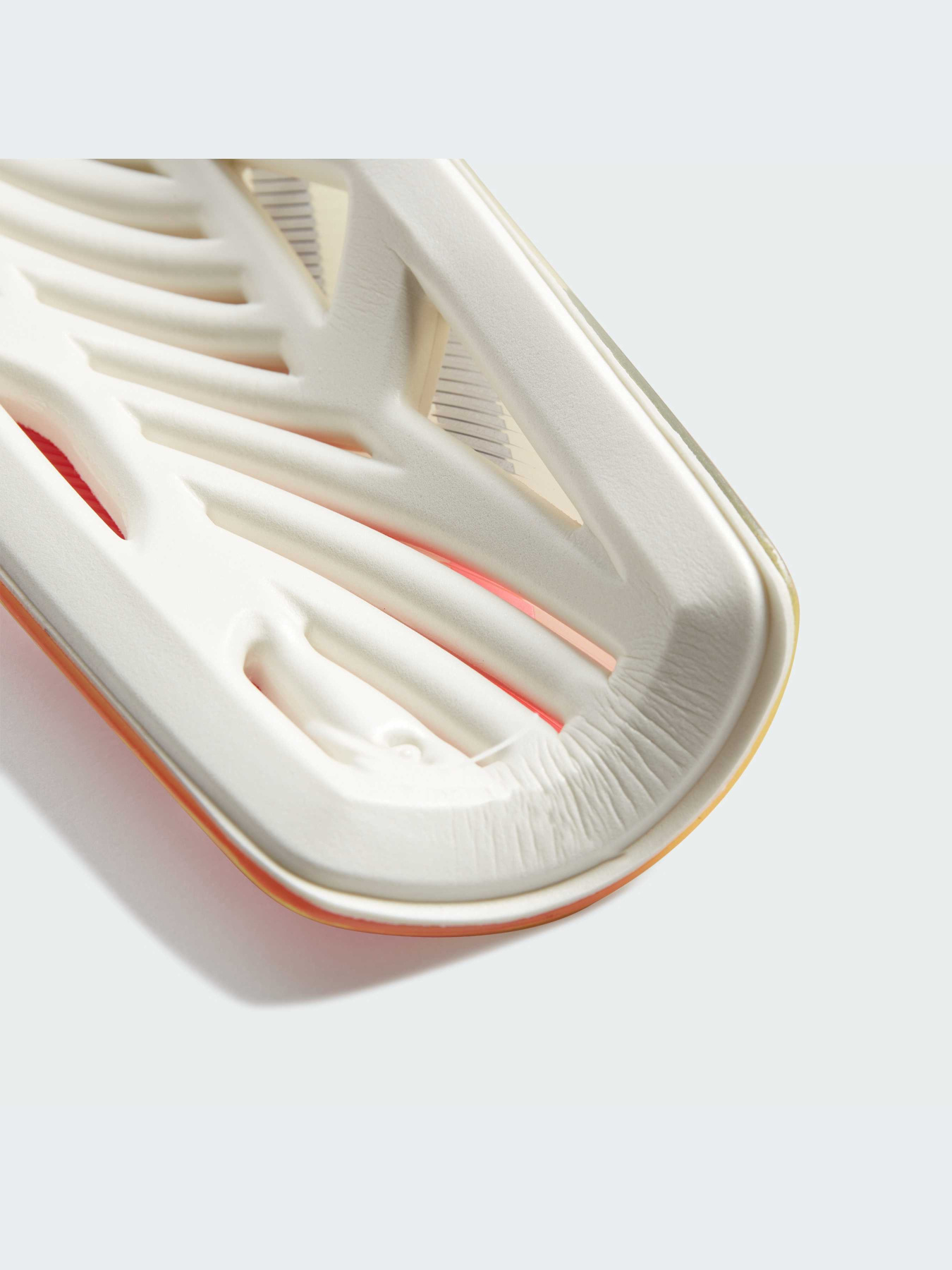 Щитки Adidas Tiro модель IQ4039 Фото