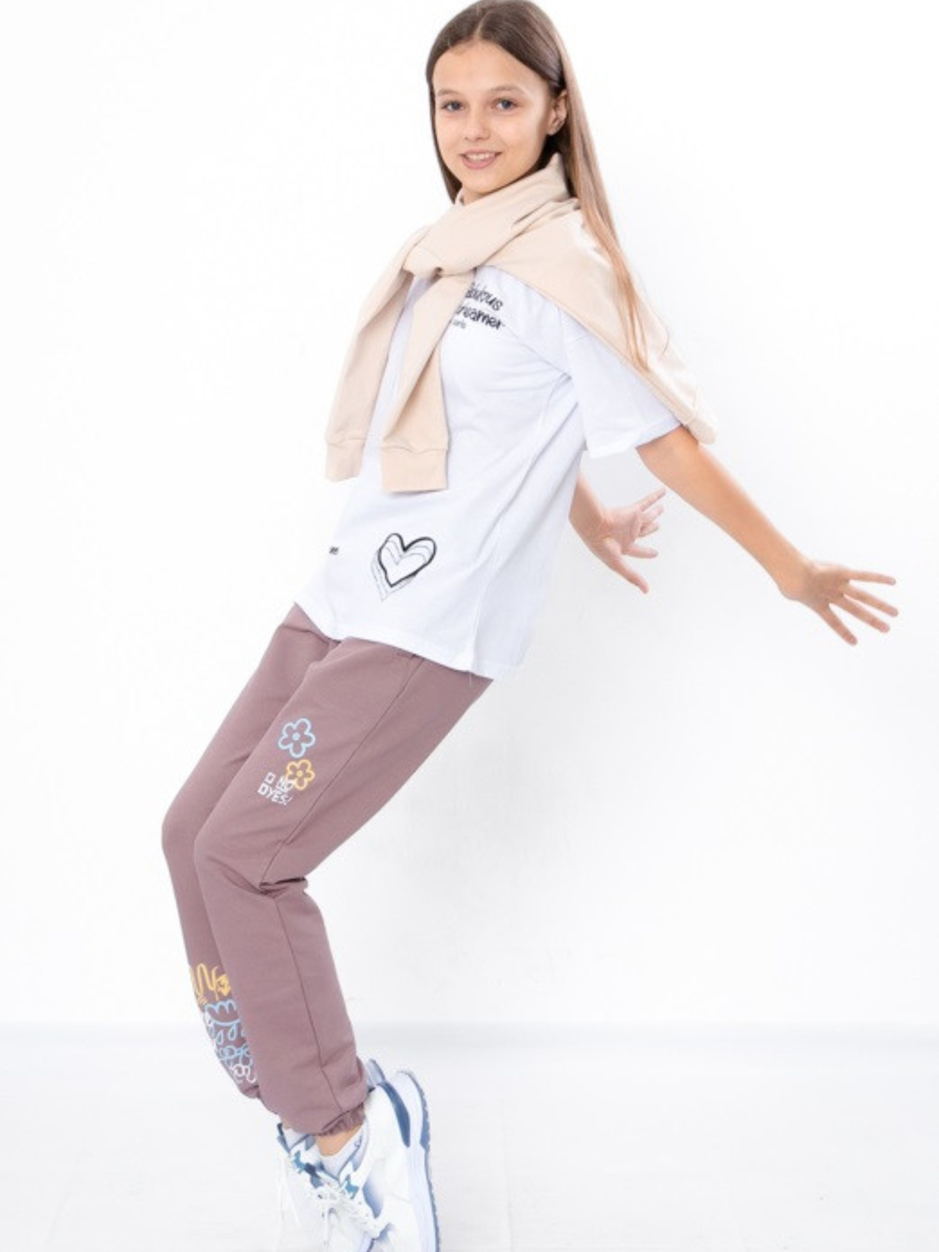 Джоггеры Носи своє модель 6060-057-33-5-popelqsta-lavanda-romashka Джоггеры Носи своє модель 6060-057-33-5-popelqsta-lavanda-romashka Фото