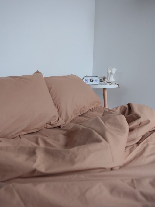 Комплект постельного белья с ткани Ранфорс Карамельного цвета BedclozZzes модель 10143 Фото