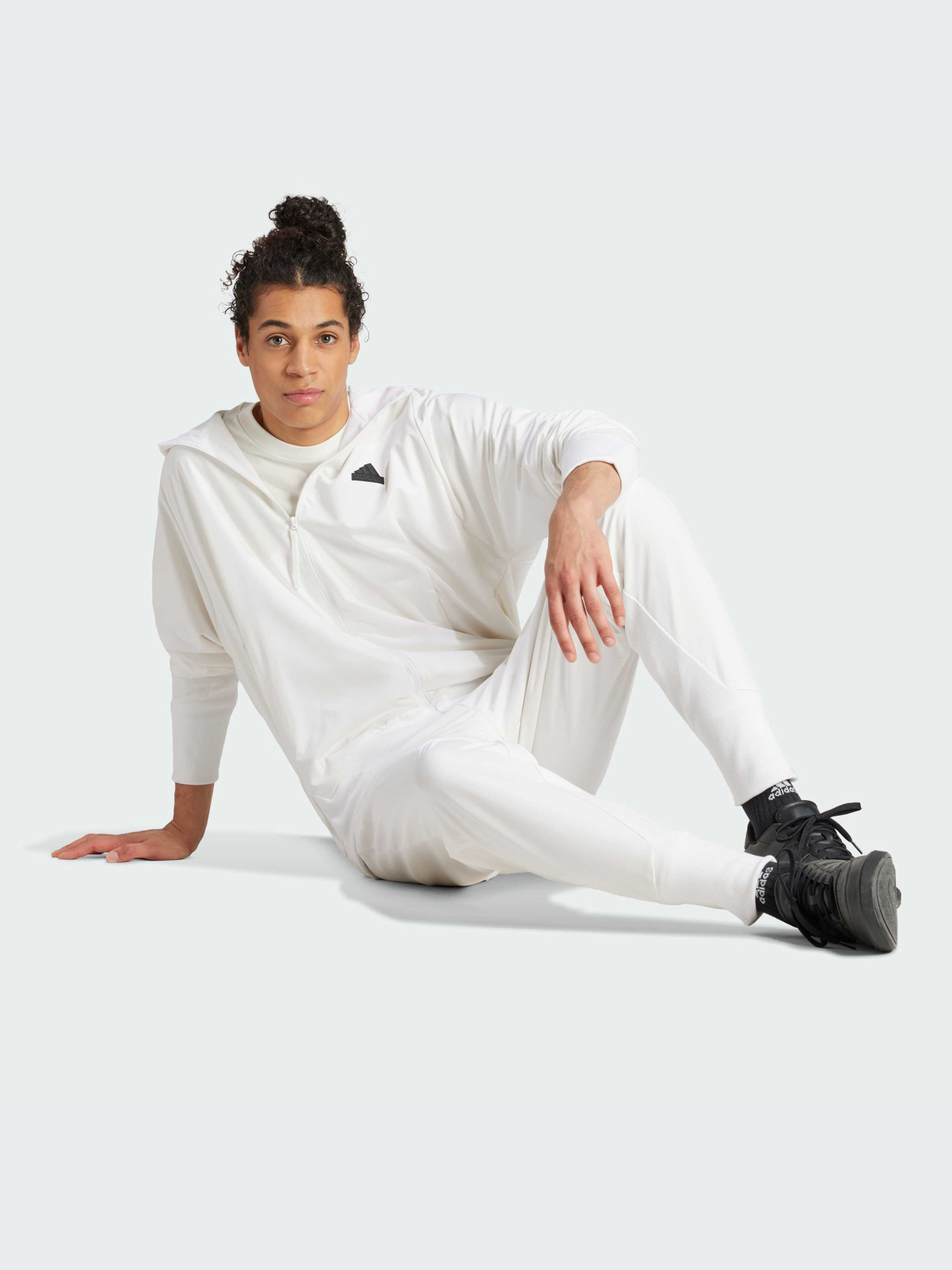 Штани повсякденні Adidas ZNE модель IN1909 Фото