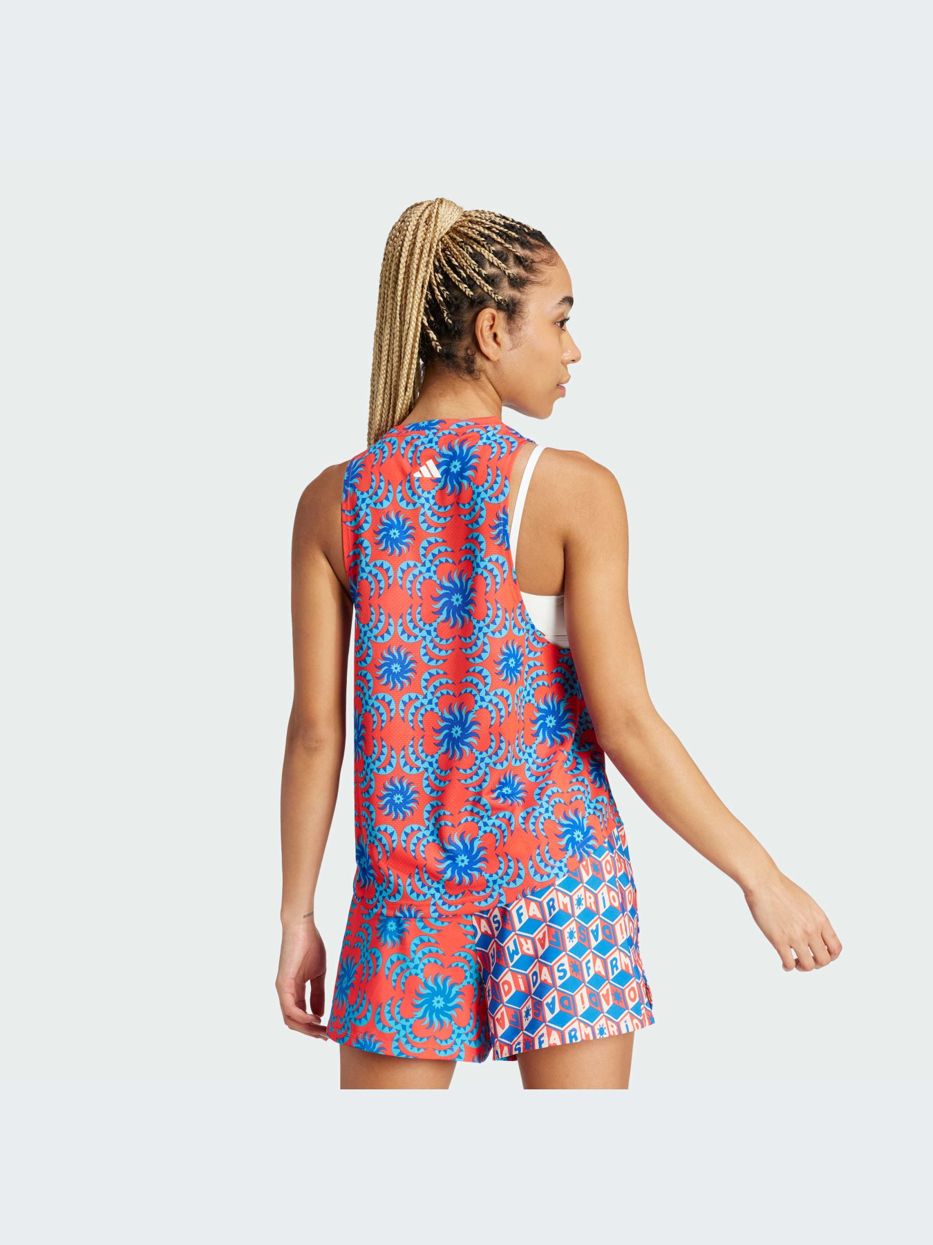 Майка спортивная Adidas модель IQ4494 Фото