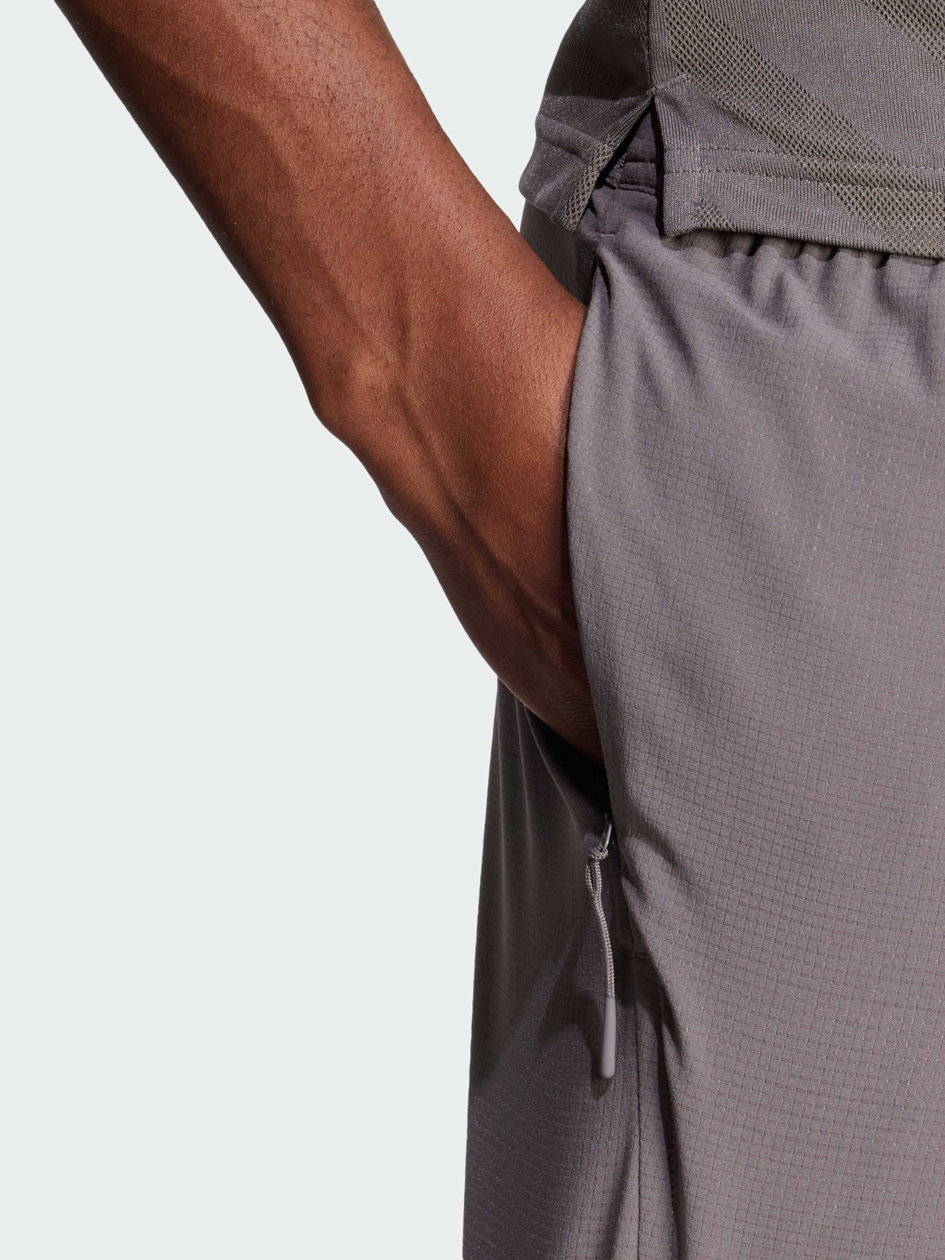 Шорты спортивные Adidas модель IS3734 Фото