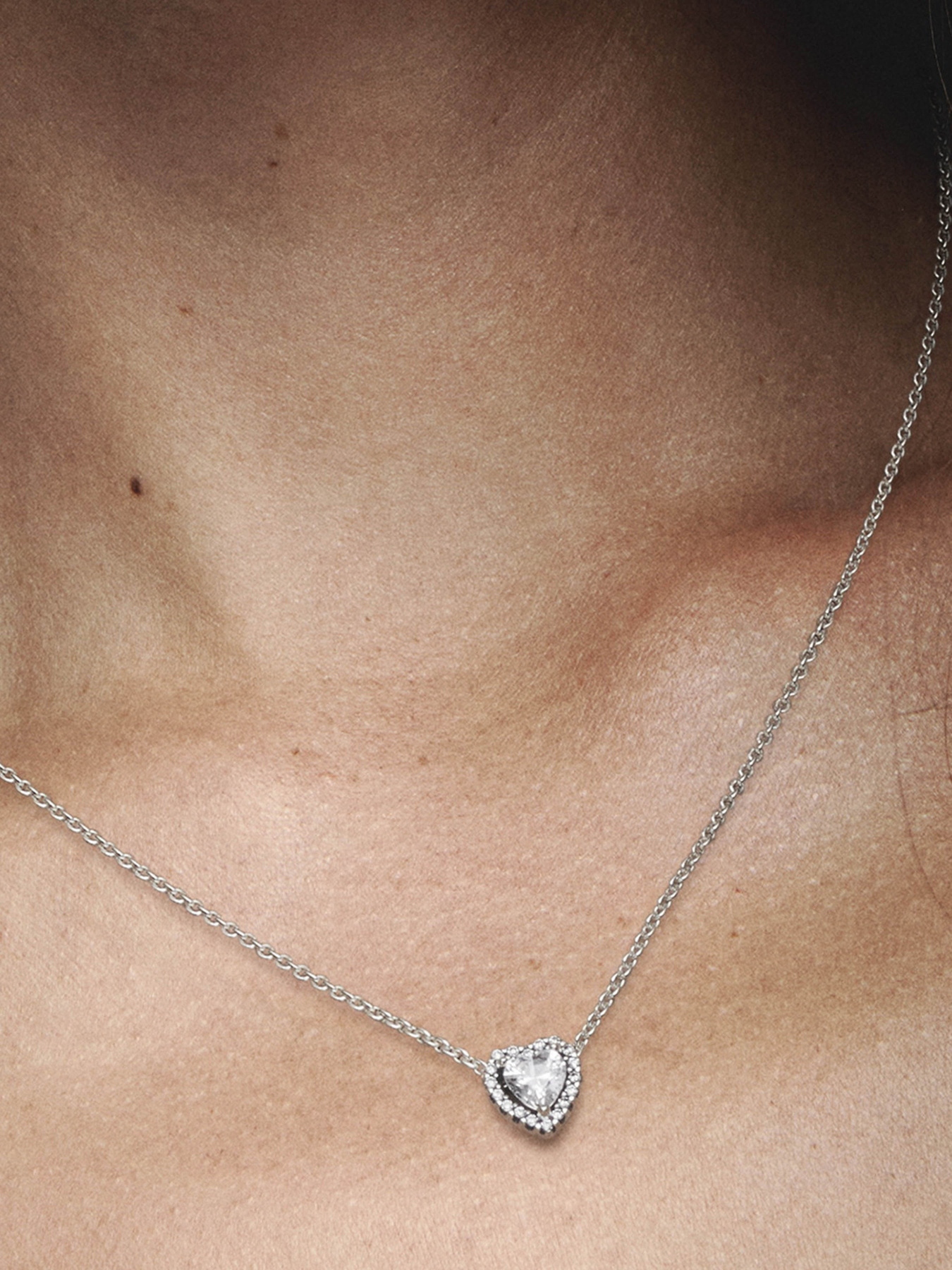 Колье PANDORA модель 398425C01 Колье PANDORA модель 398425C01 Фото