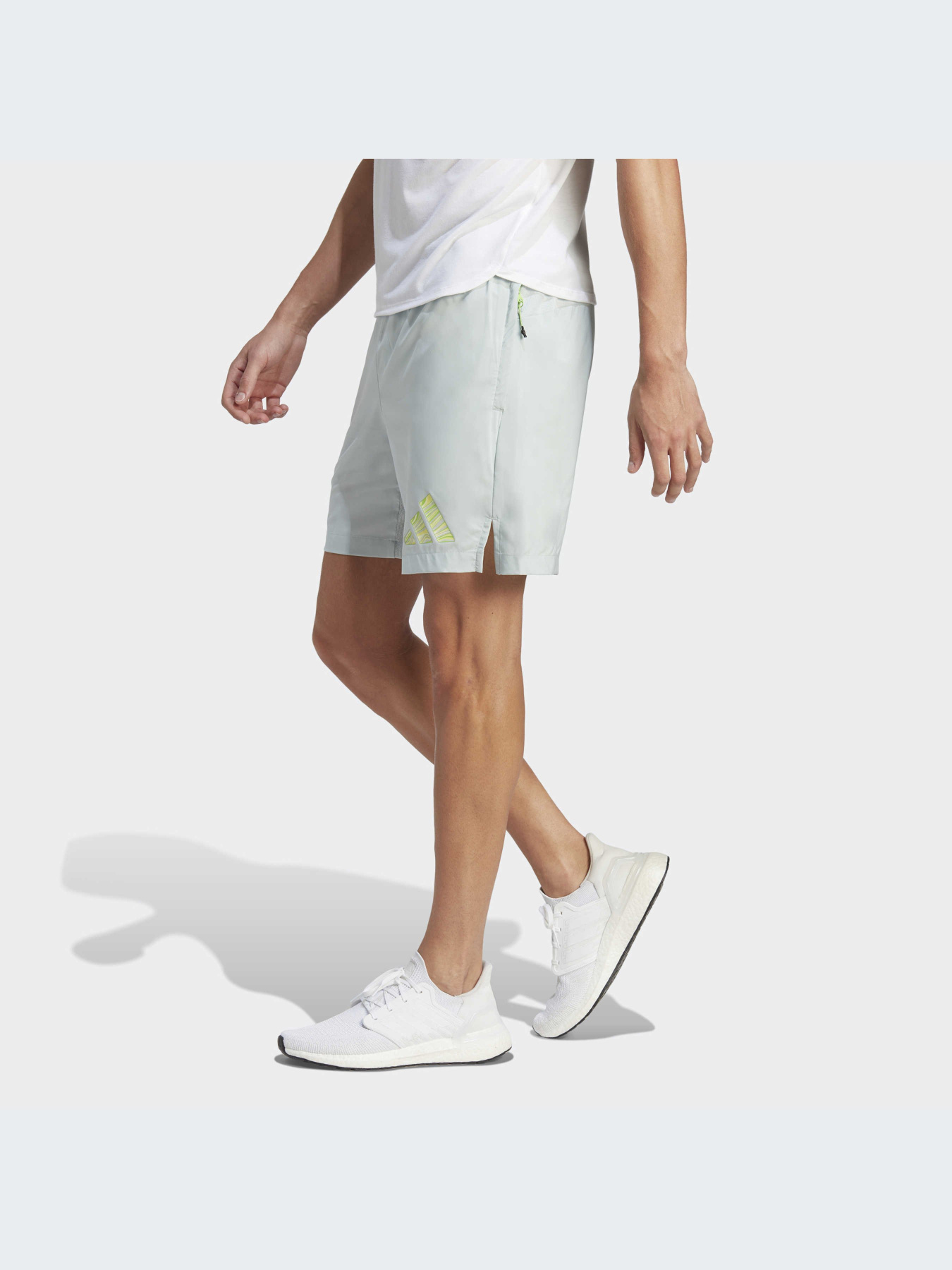 Шорты спортивные Adidas модель IB3471 Фото