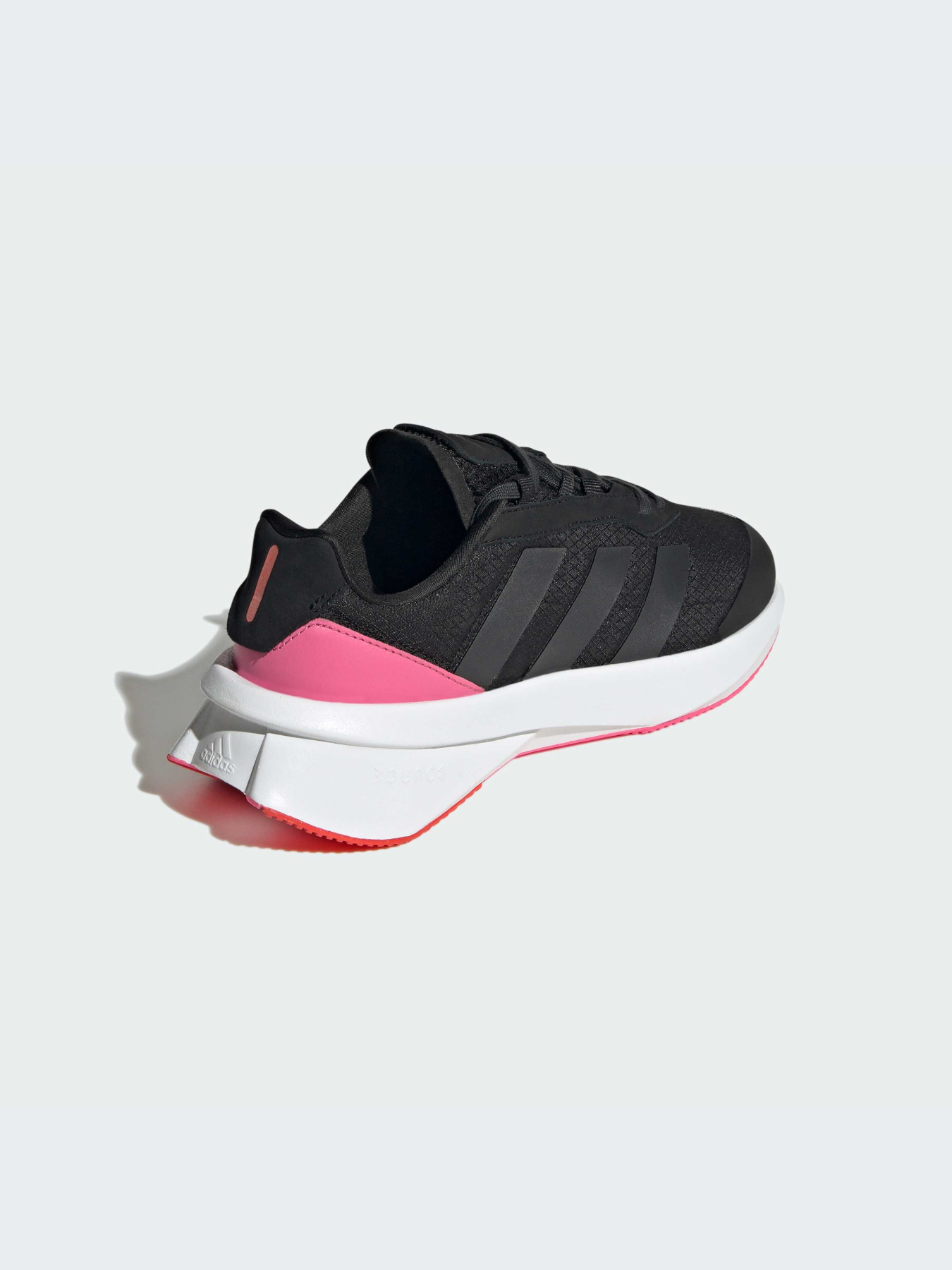 Кросівки повсякденні Adidas модель ID2370 Фото