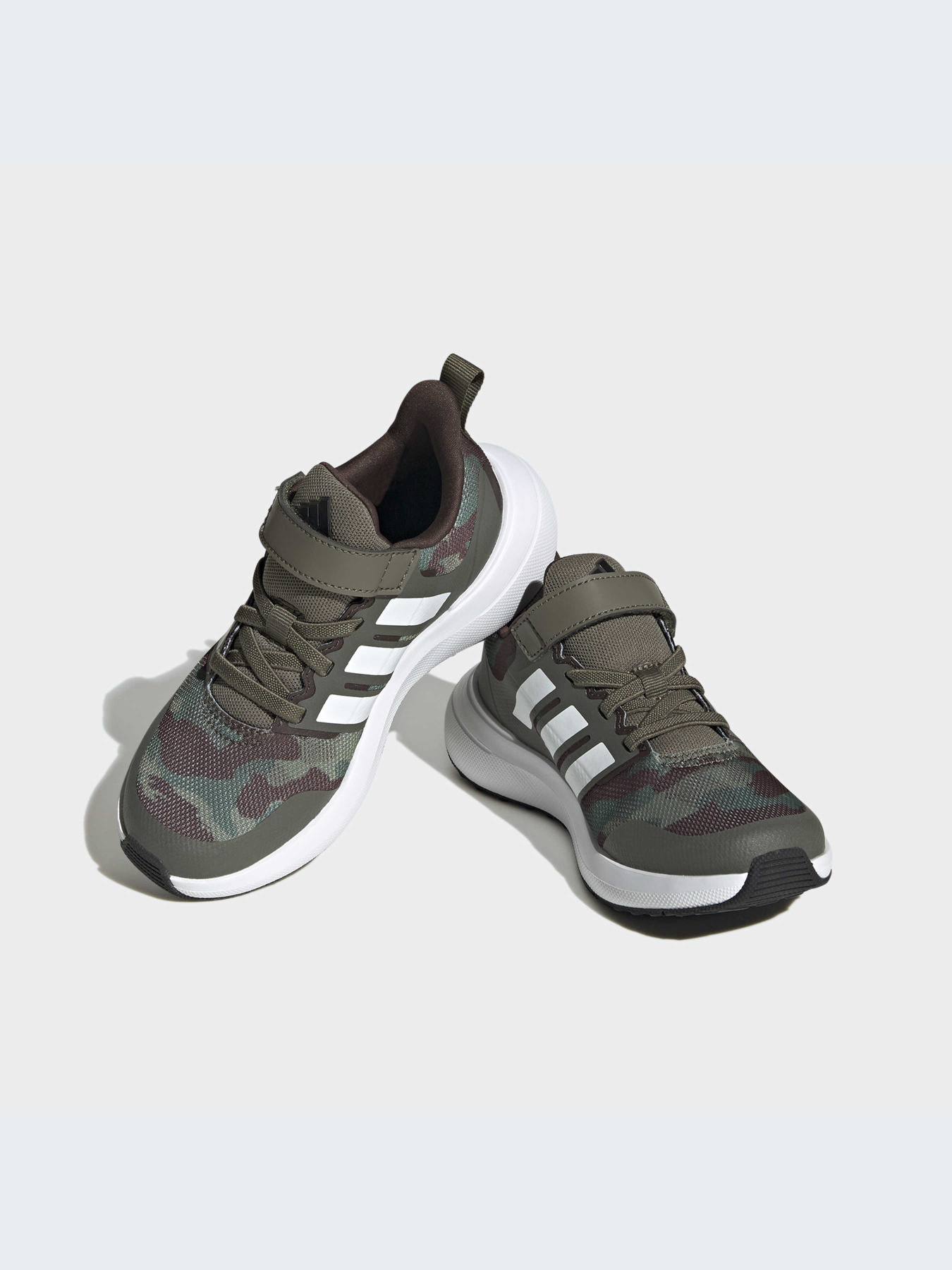 Кросівки для бігу Adidas модель IE1973 Фото