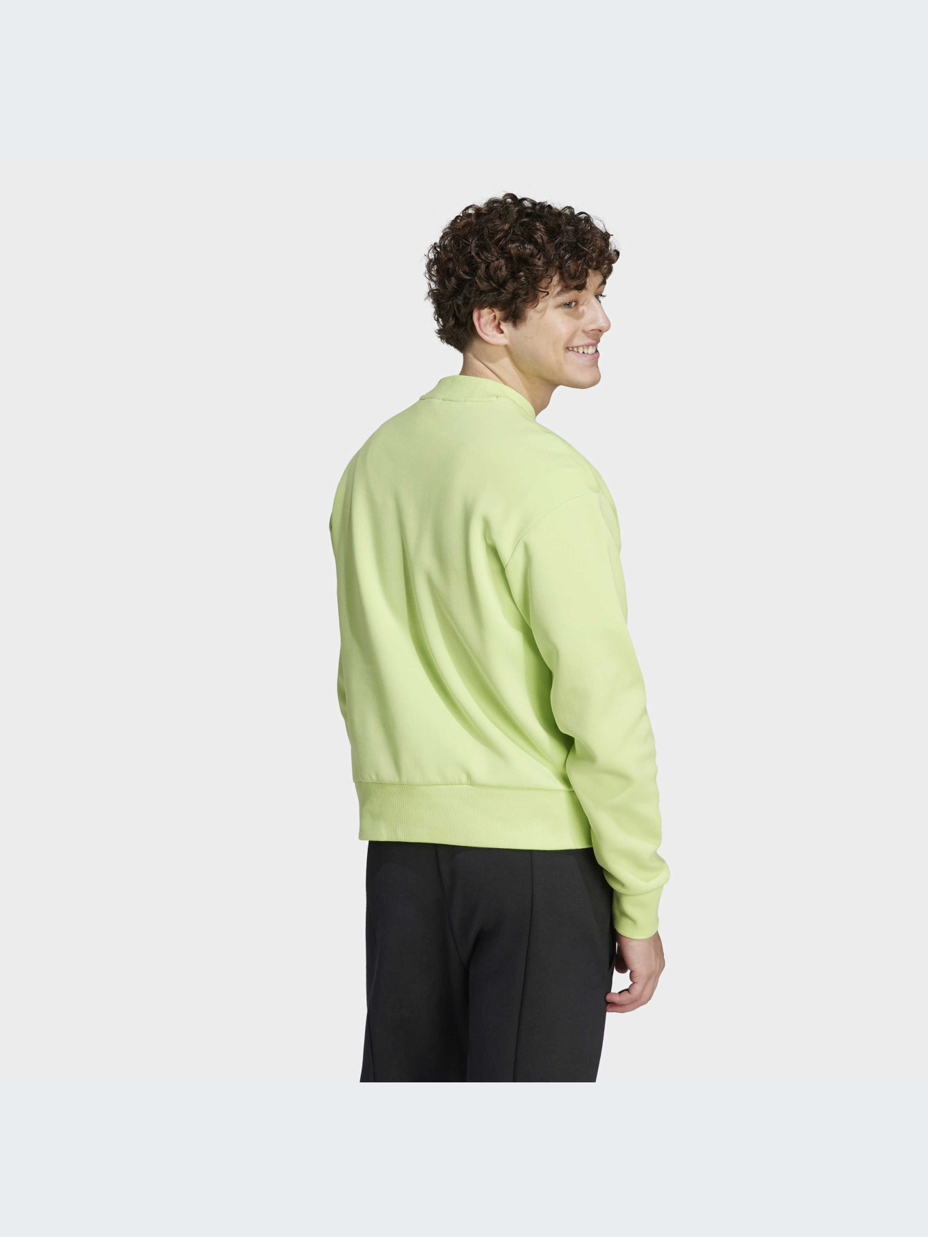 Свитшот Adidas модель IJ6403 Фото