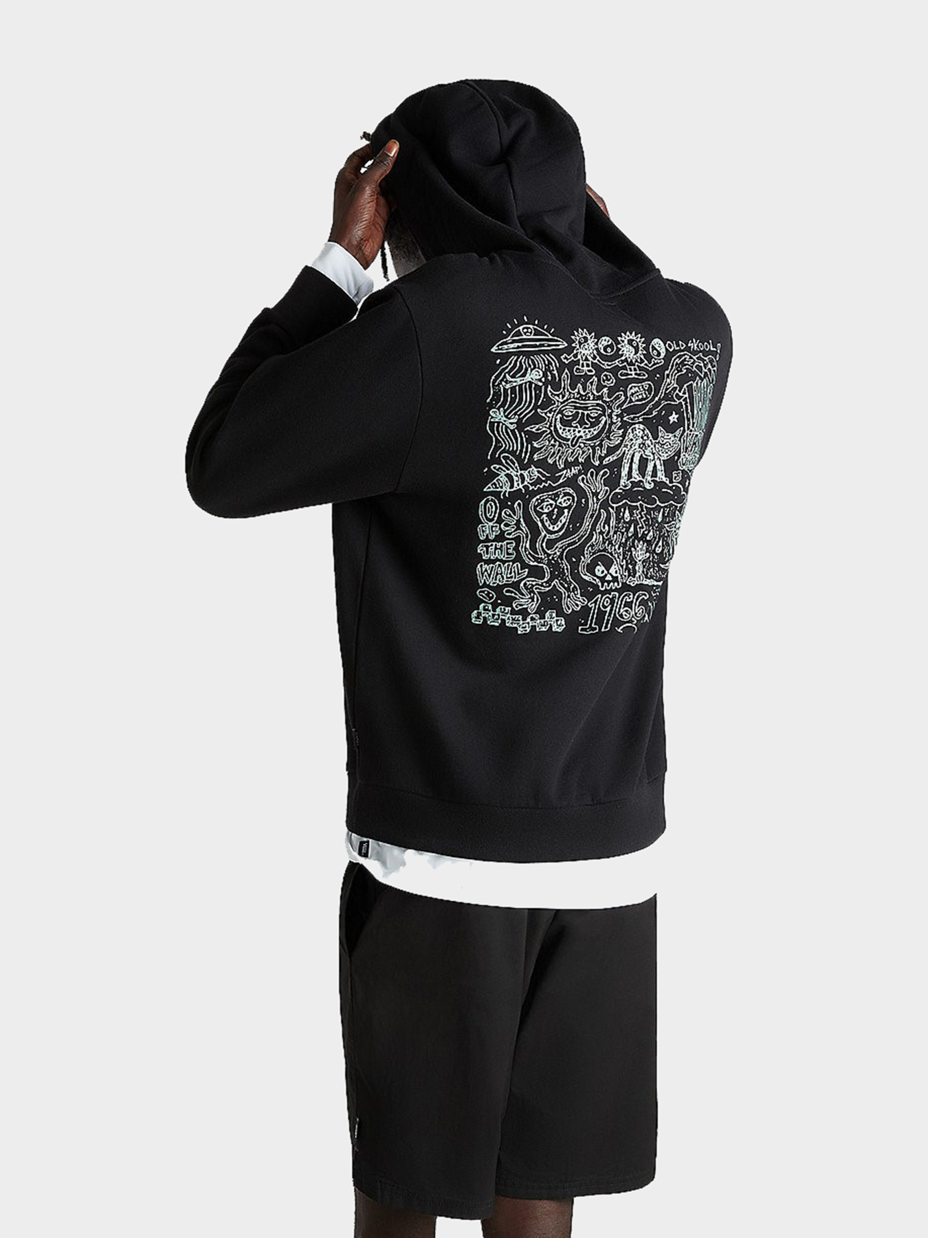 Худи и свитшоты Vans модель VN000JDUBLK1 Фото