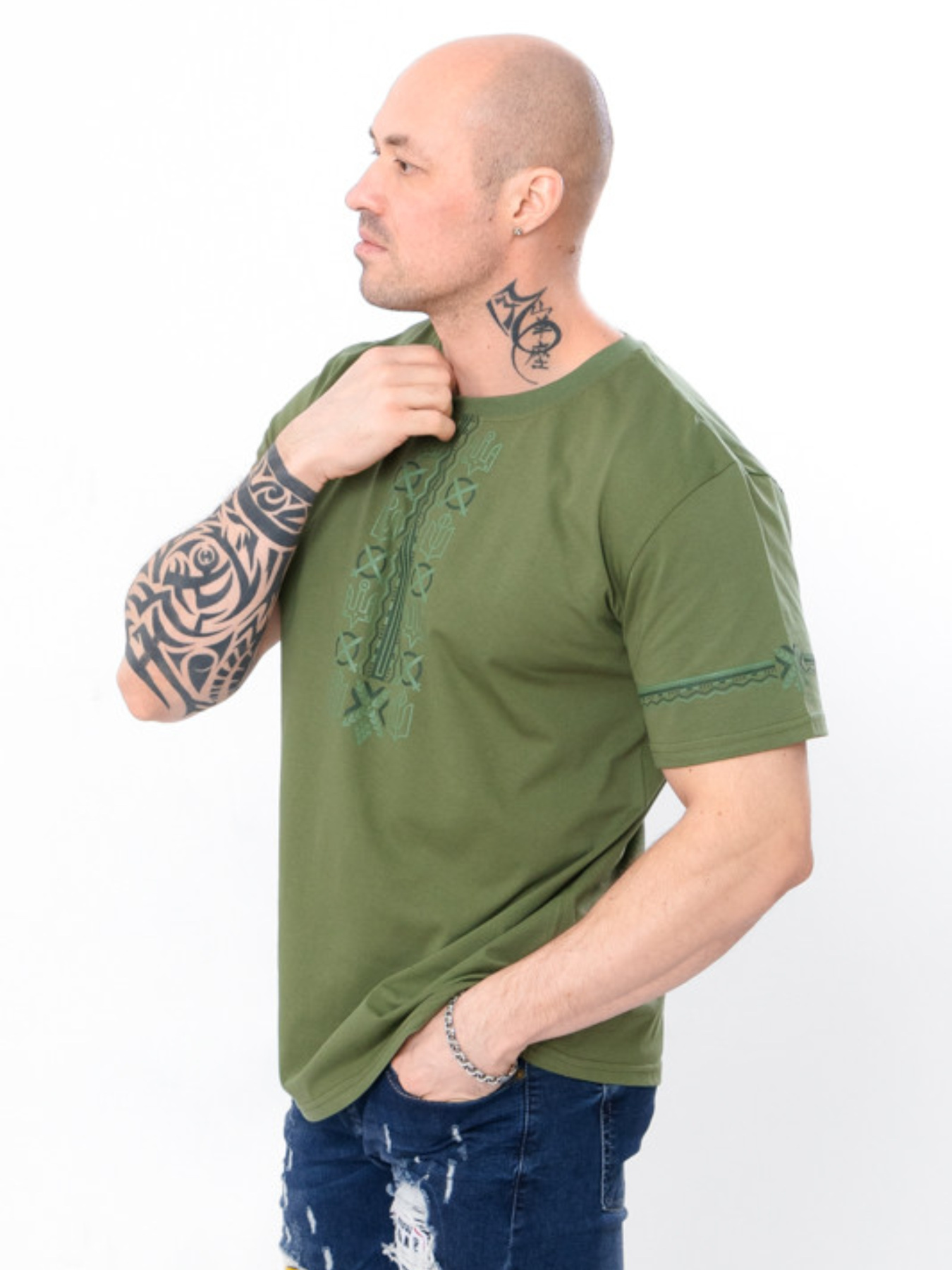 Футболка Носи своє модель 8012-4-temno-fstashkovij Фото