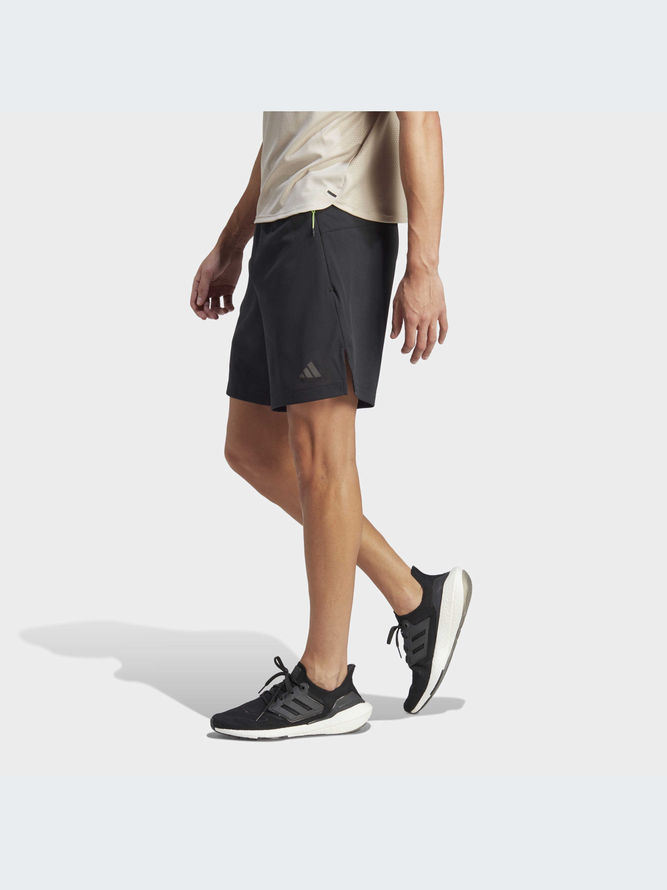 Шорты спортивные Adidas модель IB3469 Фото